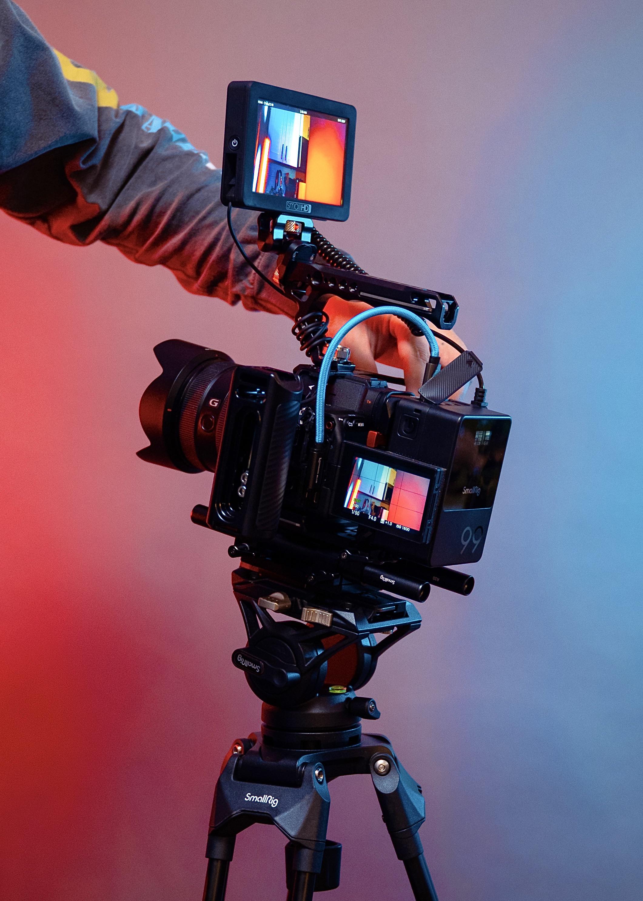 A7IV // SmallRig Video Rig r/SonyAlpha