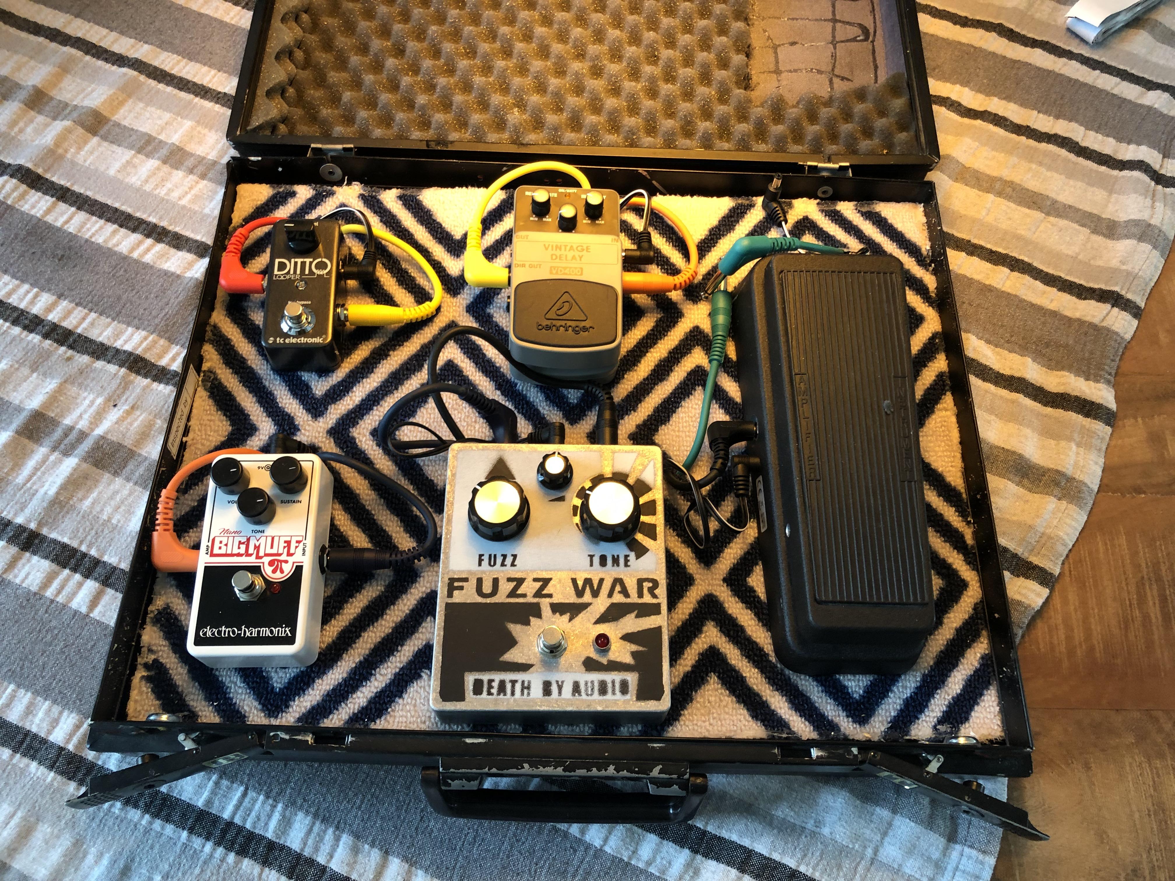 My self made briefcase pedalboard! r/guitarpedals