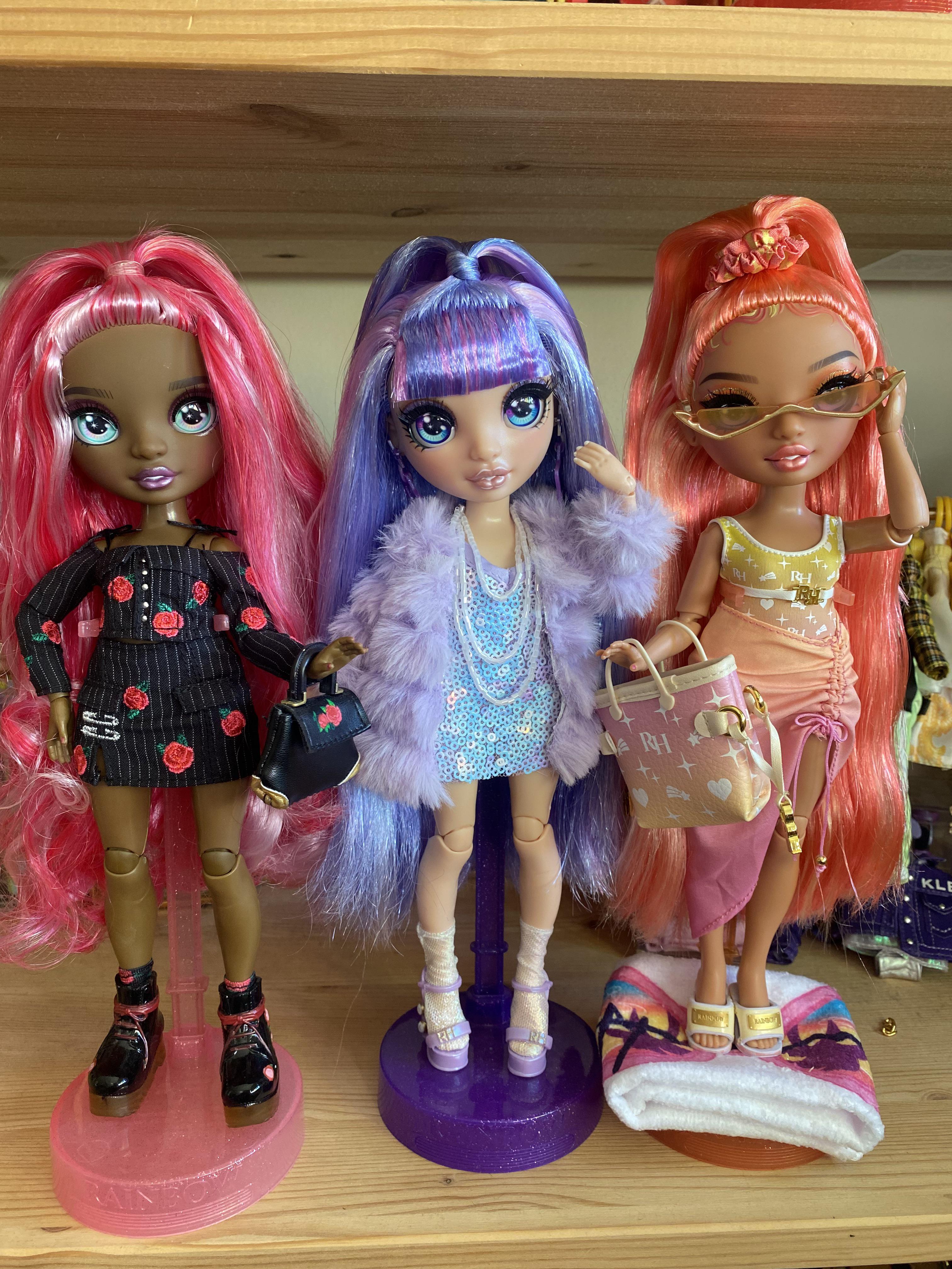 Is there a certain hairstyle that you love on your dolls? For me is the