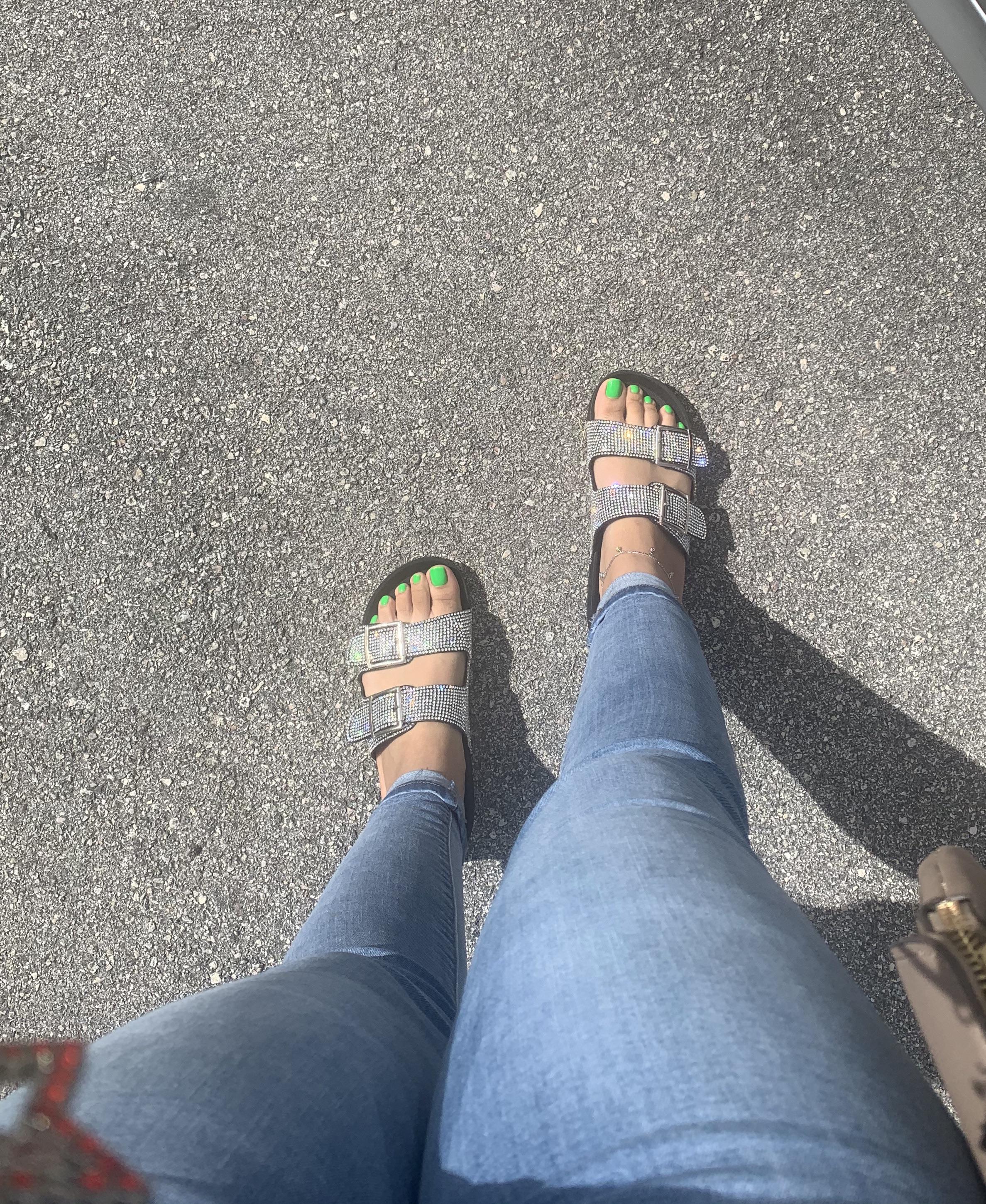 Just got my feet done. What do you think? r/feetpics