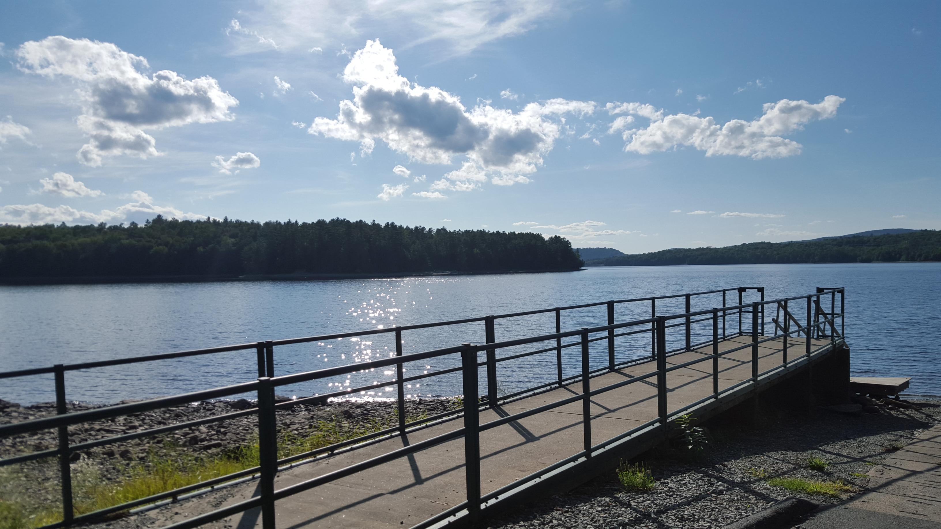 Moore Reservoir, Littleton NH. r/newhampshire