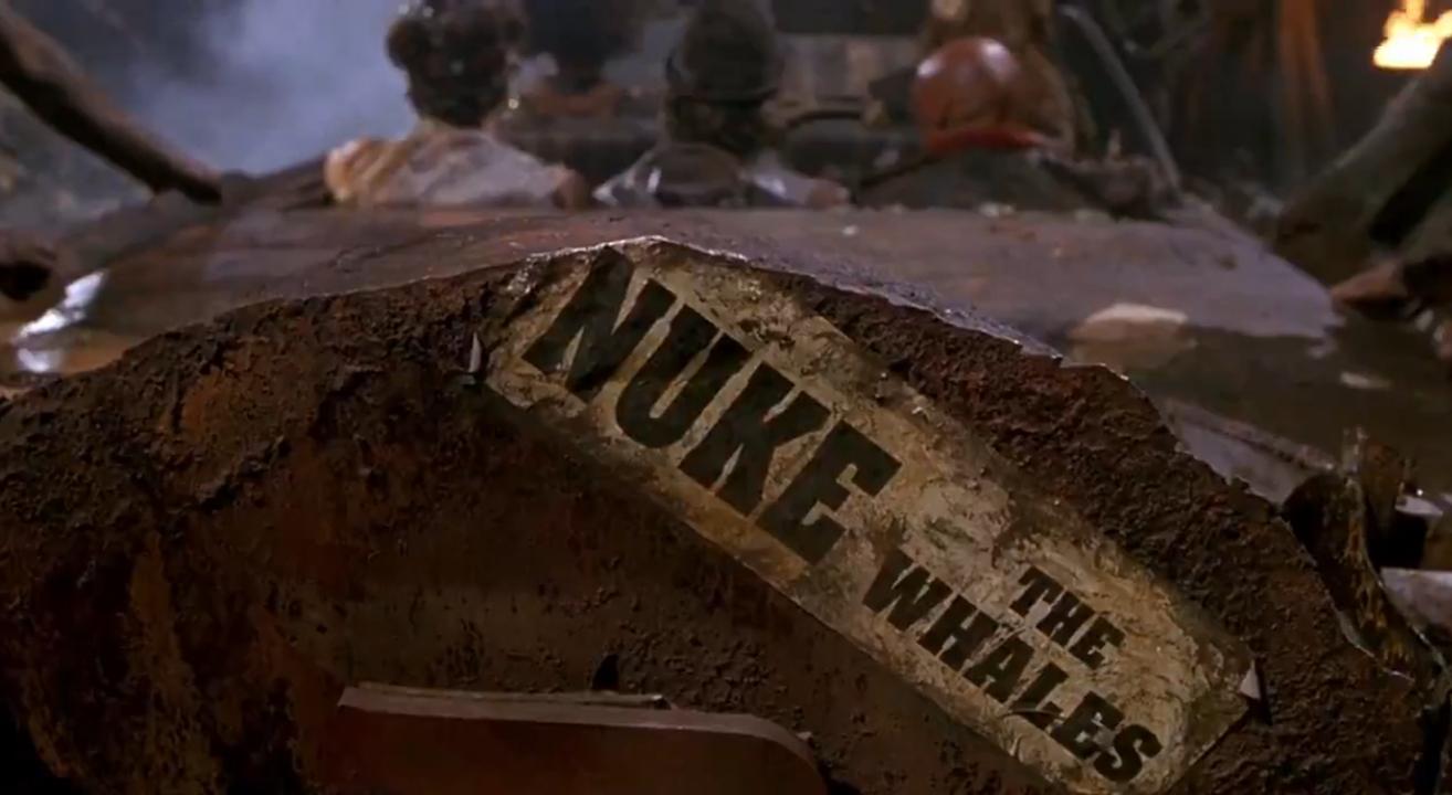 In Waterworld(1995) the Exxon Valdez oil tanker is equipped with what