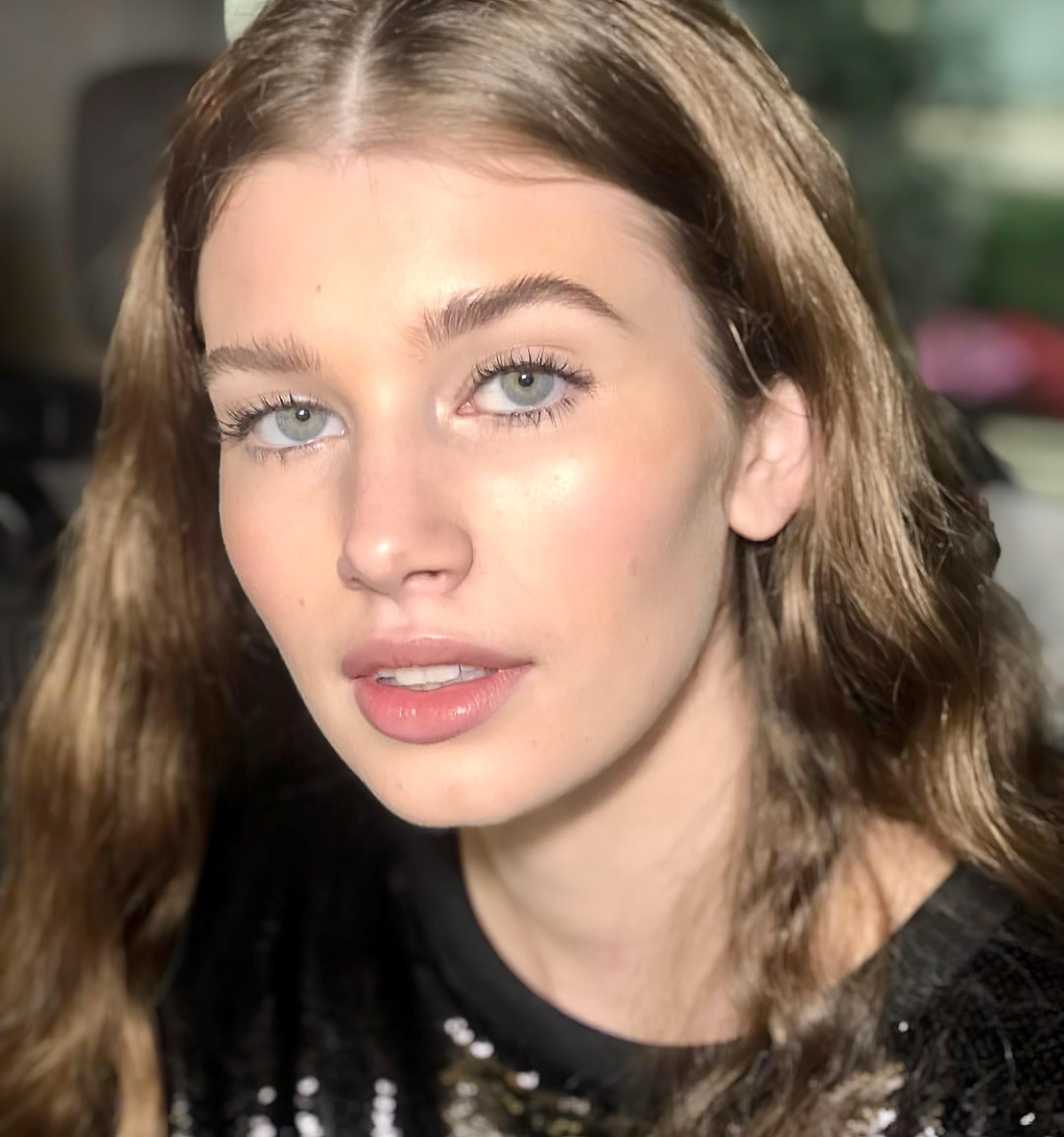 Sienna Raine Schmidt : PrettyGirls