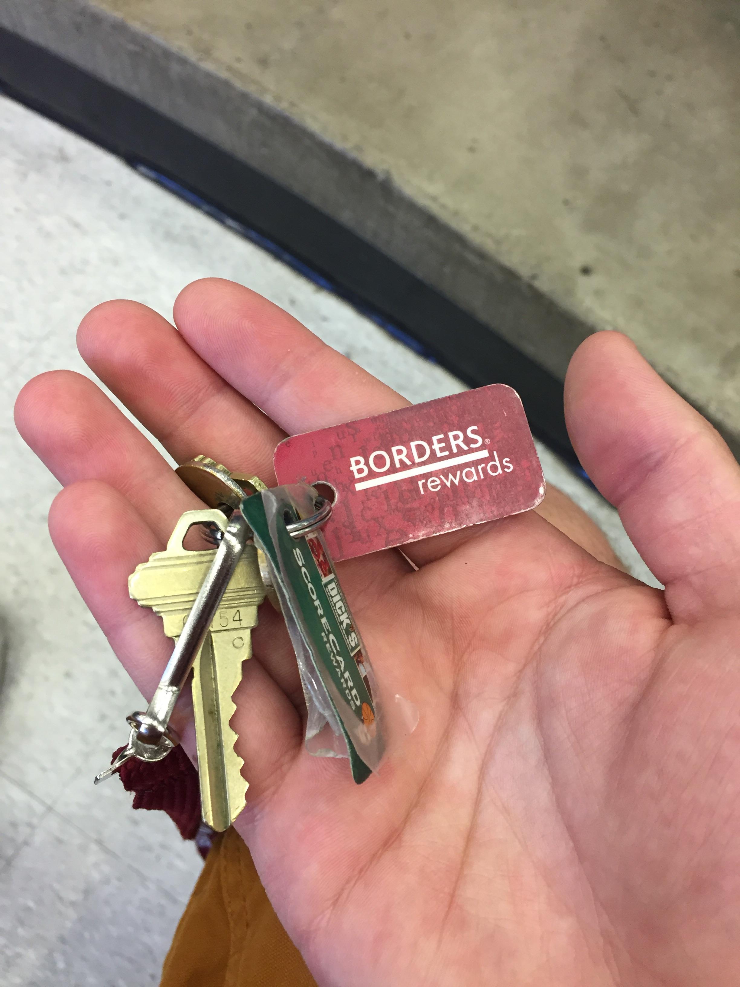 Truck keys I just got from my dad. don’t think I can use this guy r/nostalgia