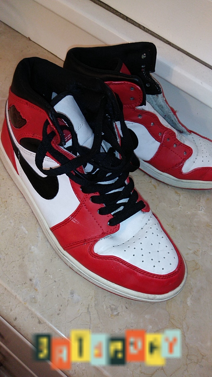 Jordan Chicago 1's 10 At My Local Goodwill, Can Anyone Help Me Find If