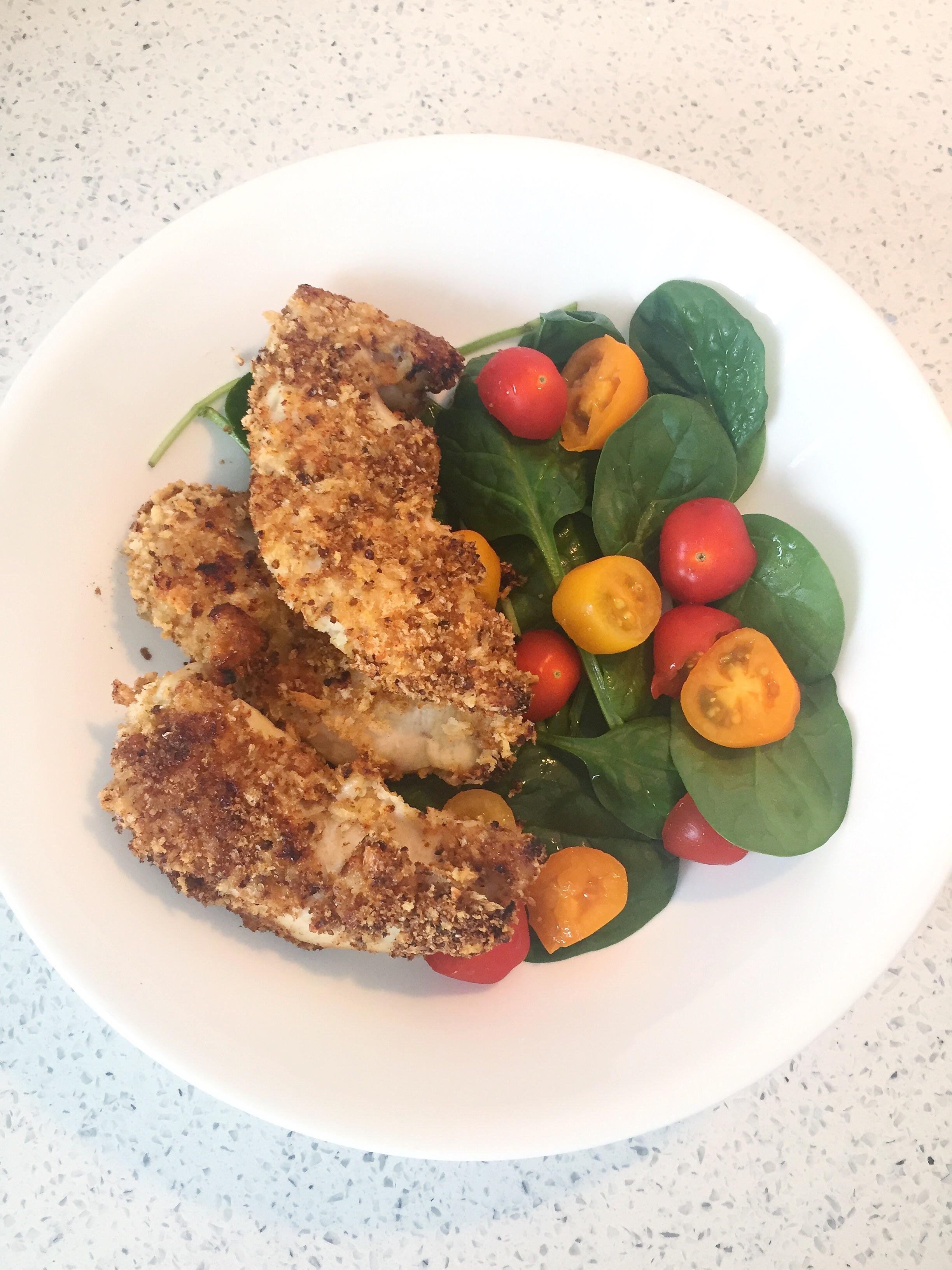 Delicious homemade chicken tenders for a tasty 264 cal lunch! r