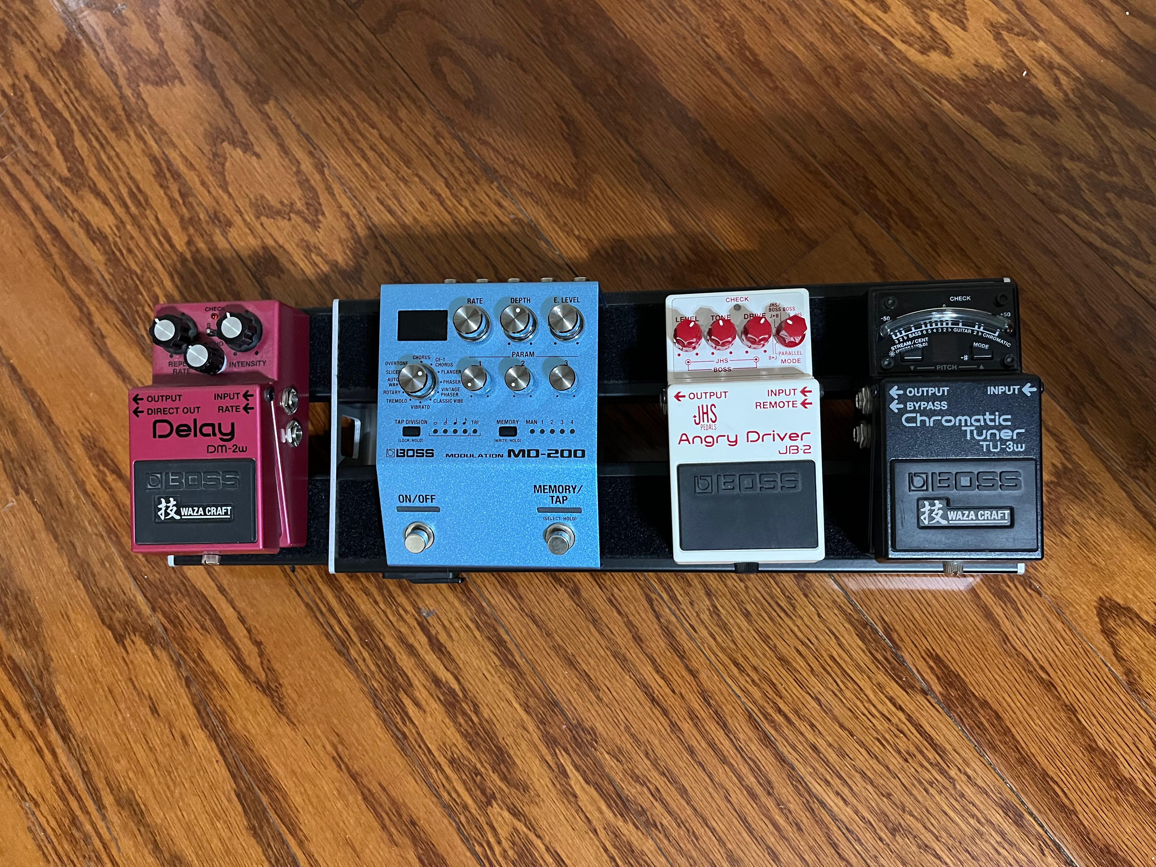 New minimalist Boss pedalboard. r/boss_pedals