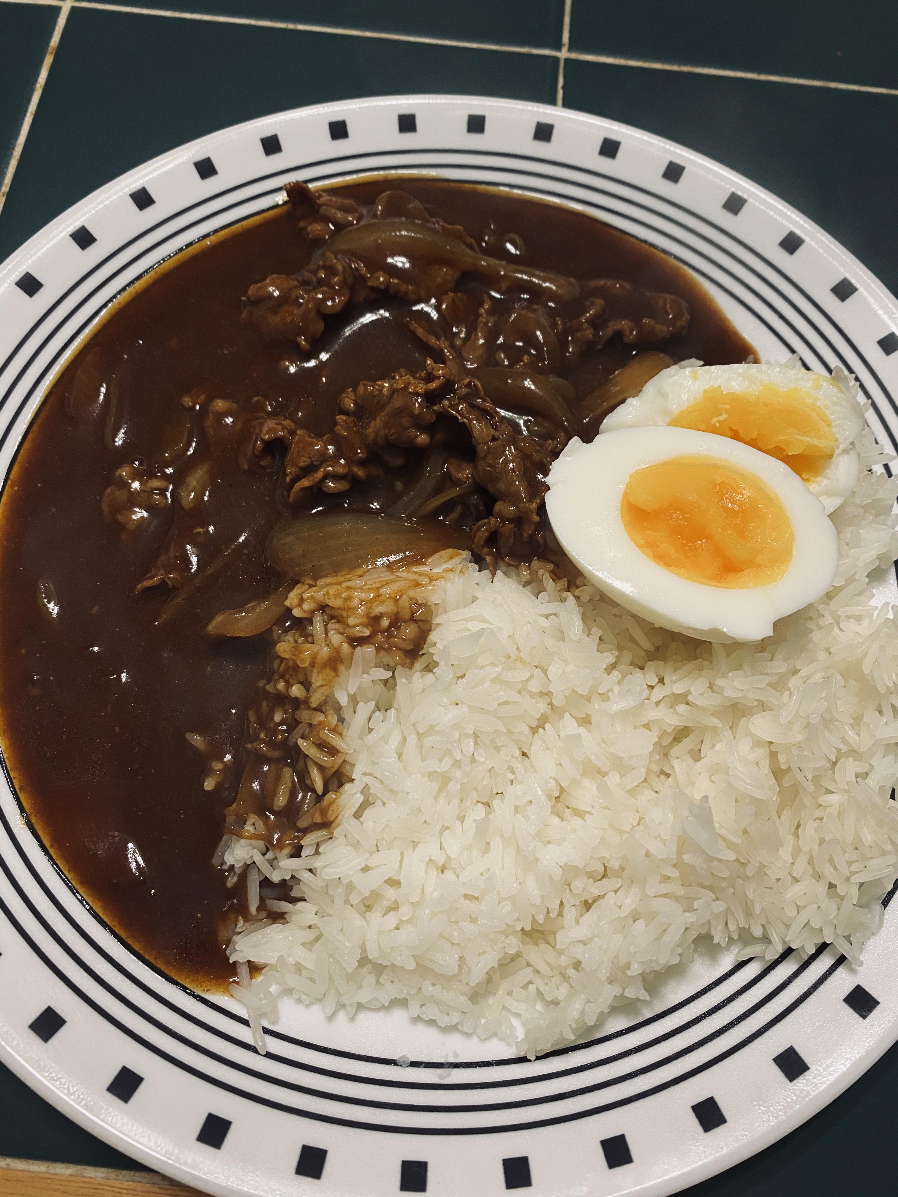 [homemade] Japanese gravy aka Hayashi rice r/food