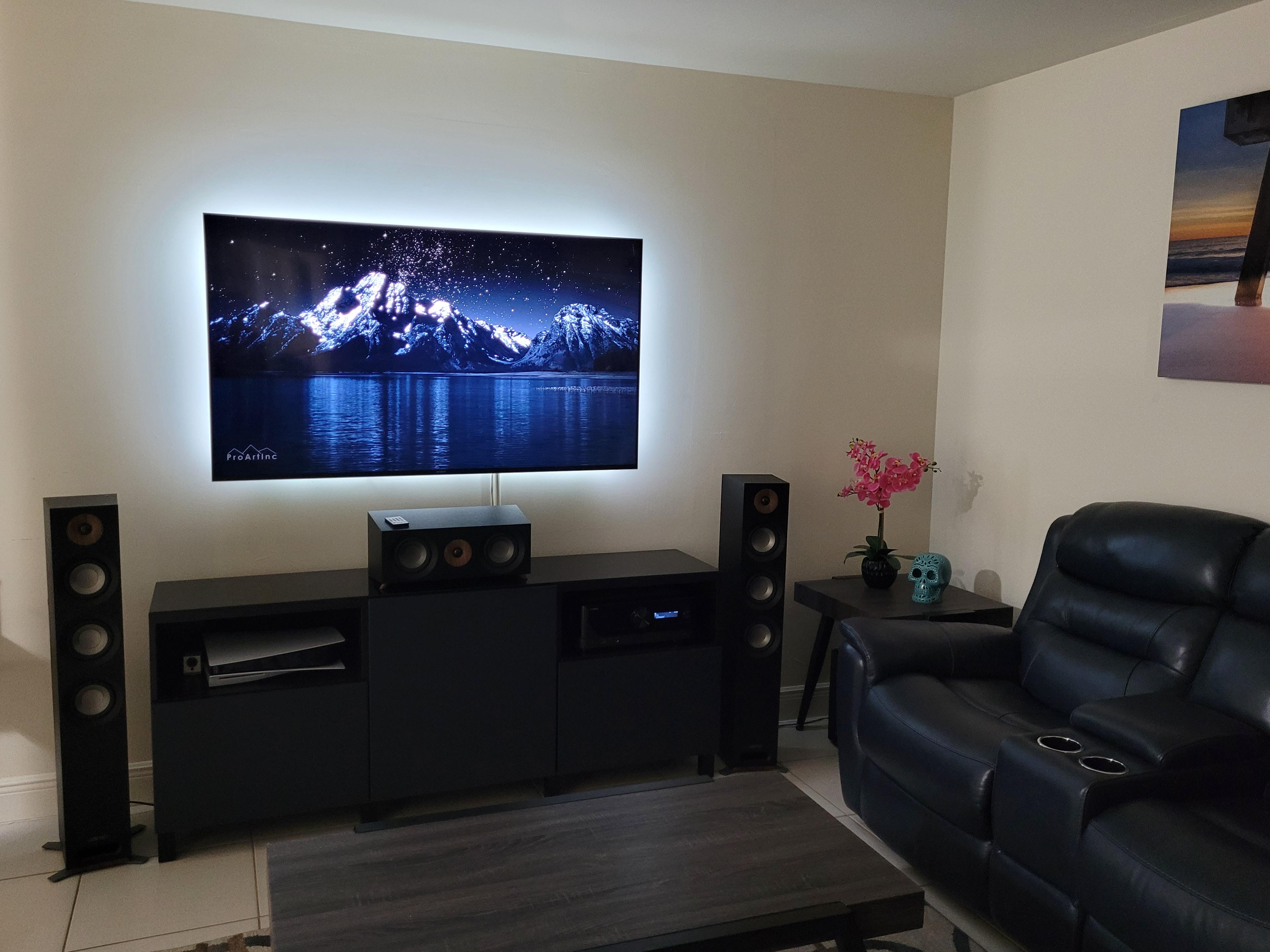 First ever setup. After weeks of browsing reddit this is what I ended