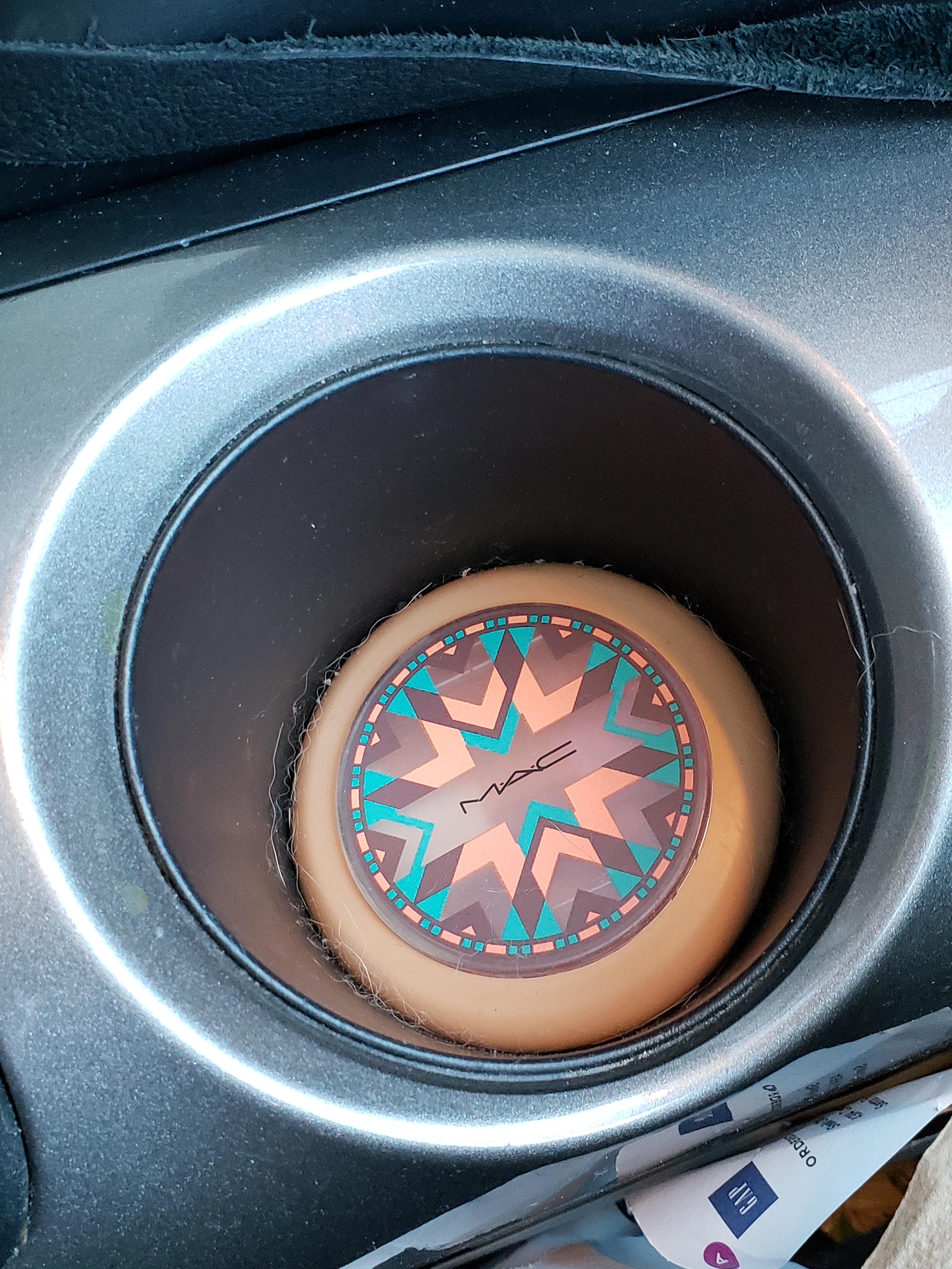 Compact stuck in my cars cup holder r/mildlyinfuriating