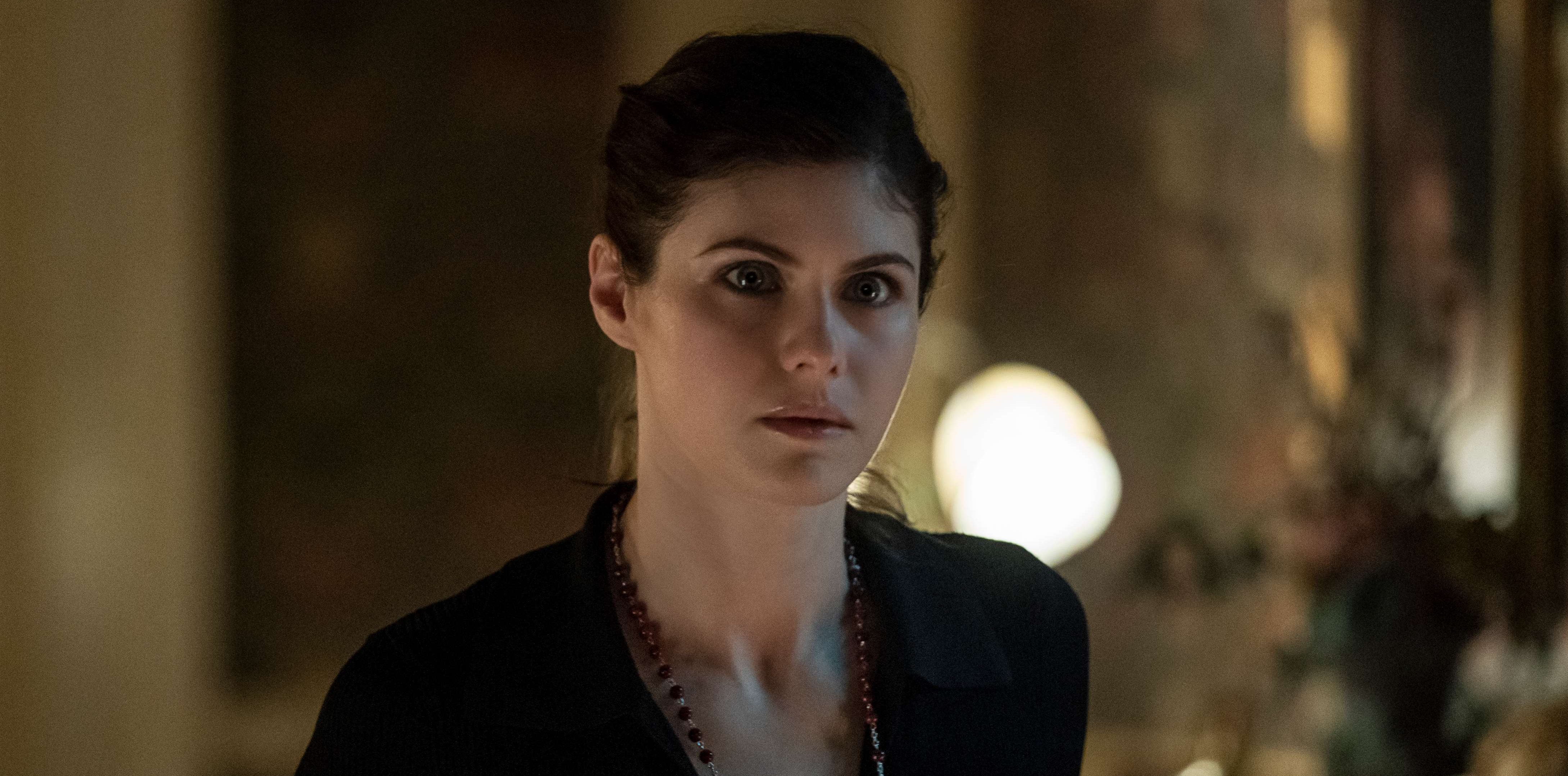 🔞Mayfair Witches Episode 4 of Alexandra Daddario NUDE