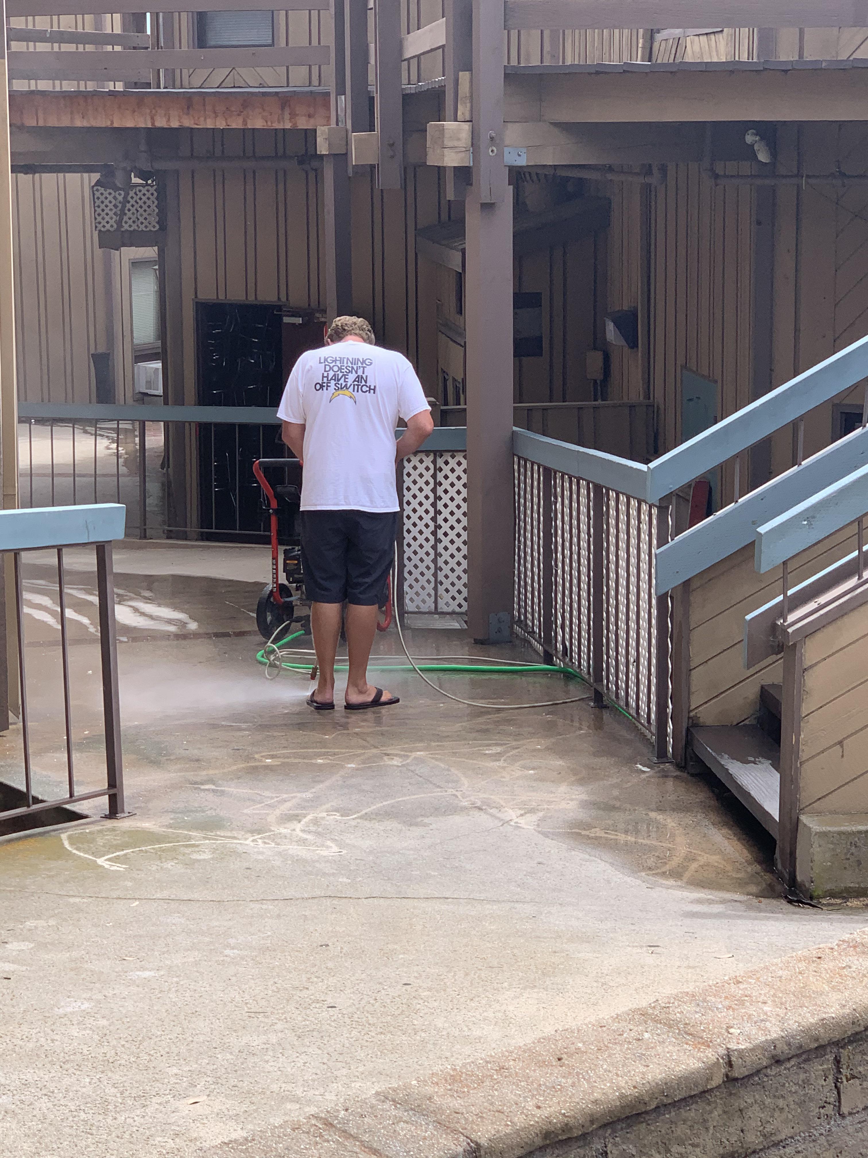 OSHA approved sandals /s r/powerwashinggore