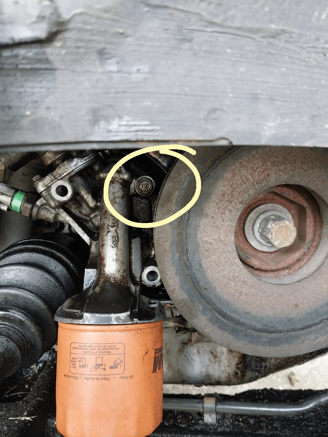 Stuck bolt... What now? r/MechanicAdvice