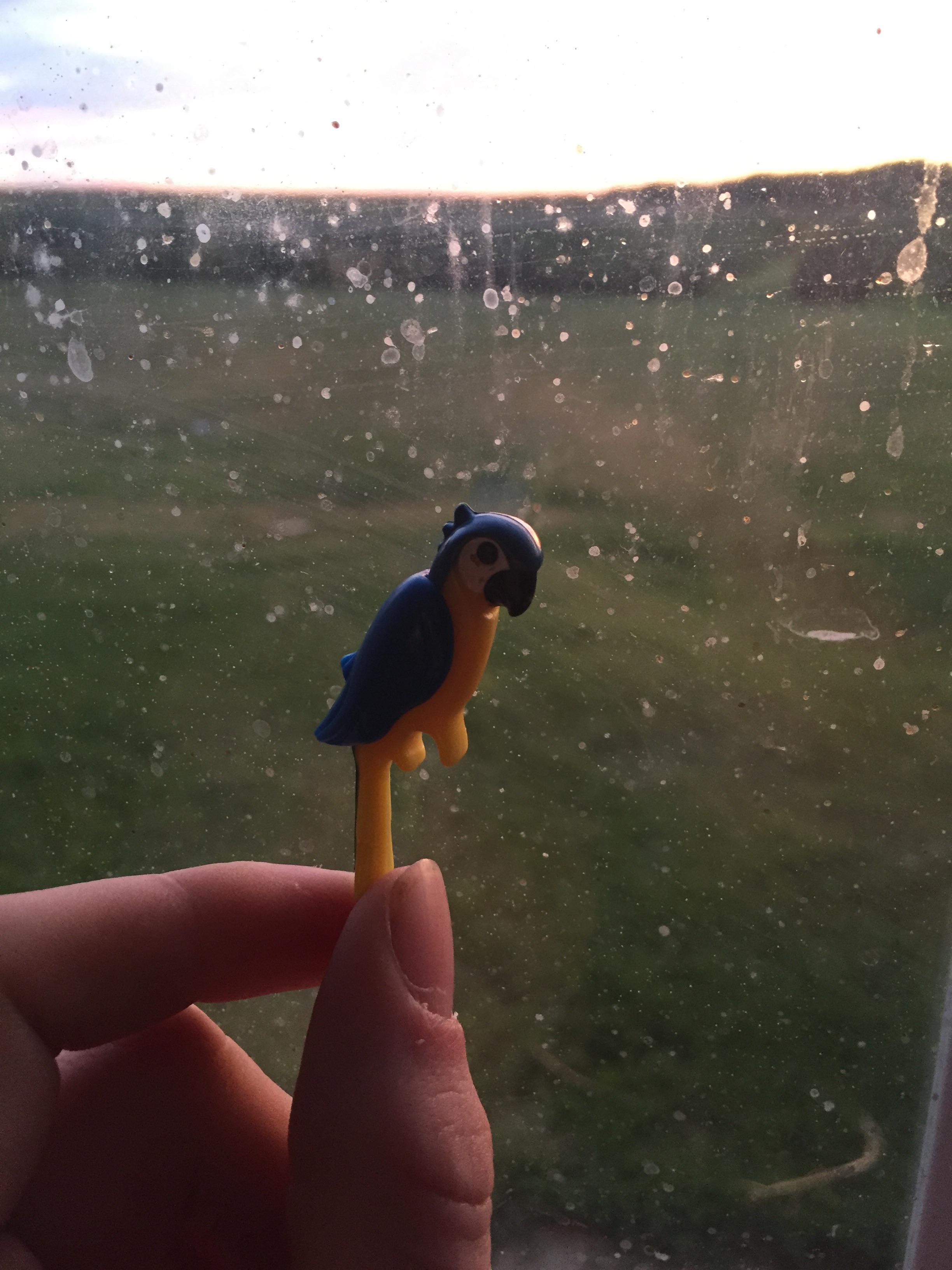 I found LEGO ikea bird r/PewdiepieSubmissions