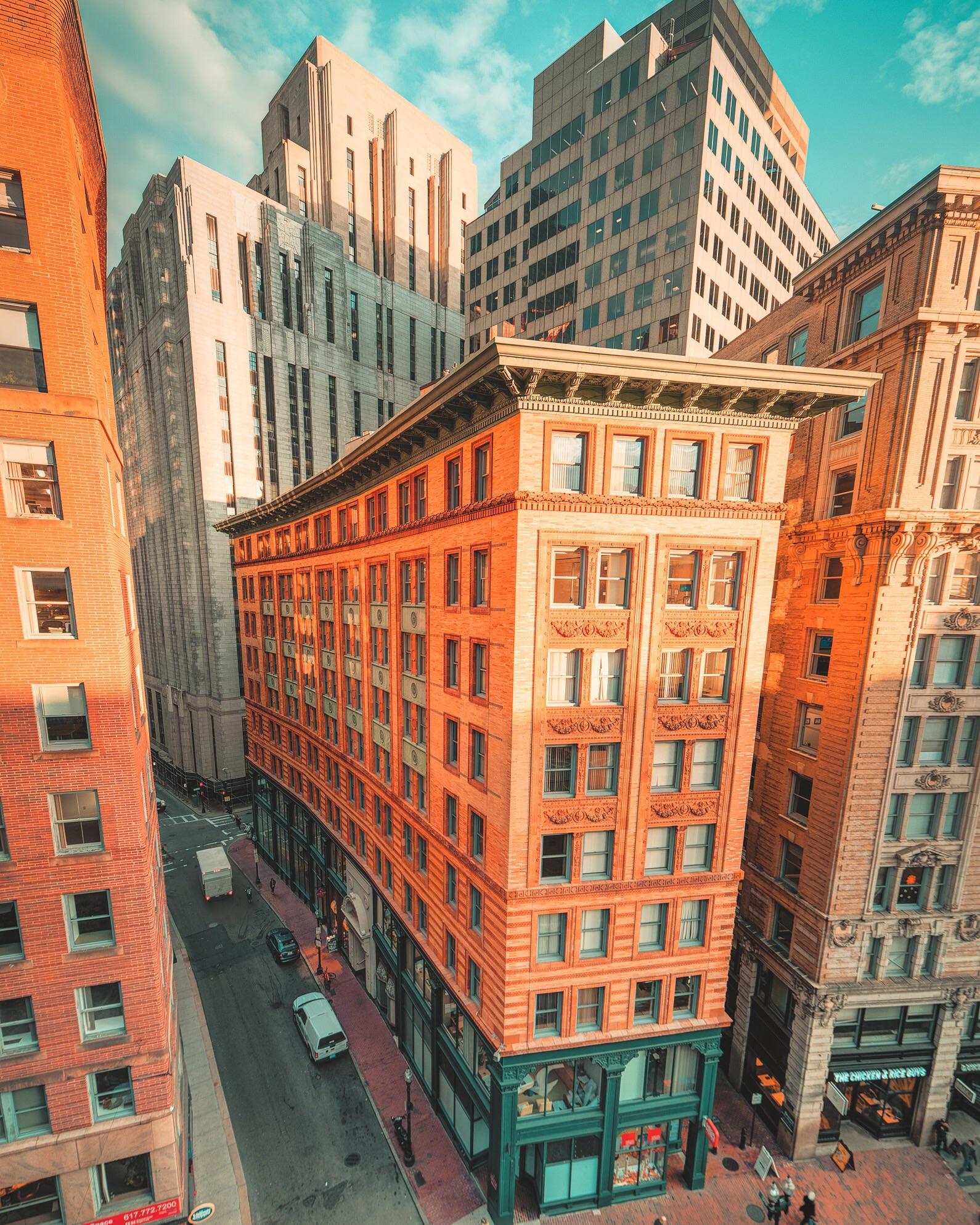 One of my favorite buildings in Boston. r/pics