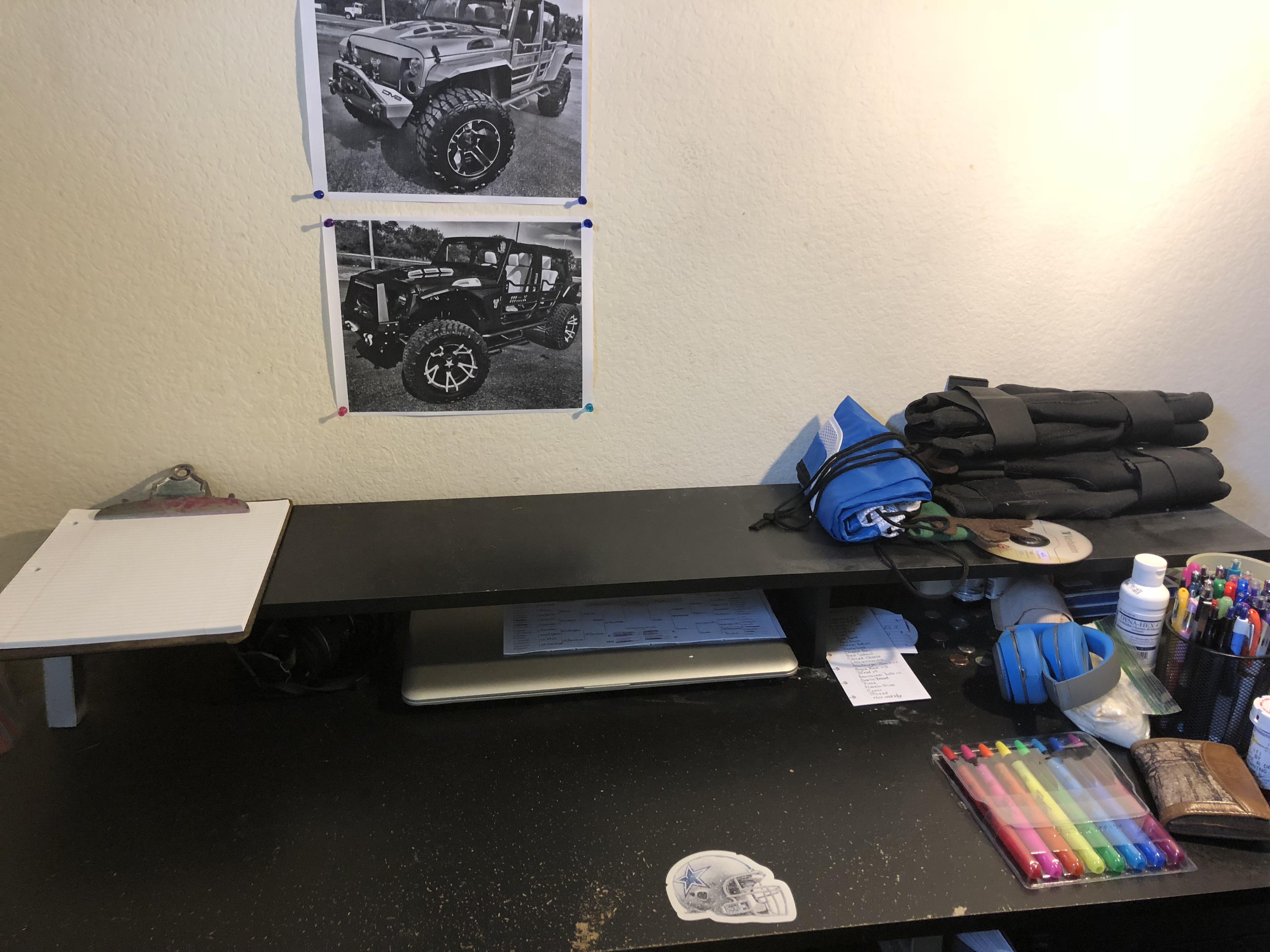 Finally cleaned my desk and organized my office space. I can now put up