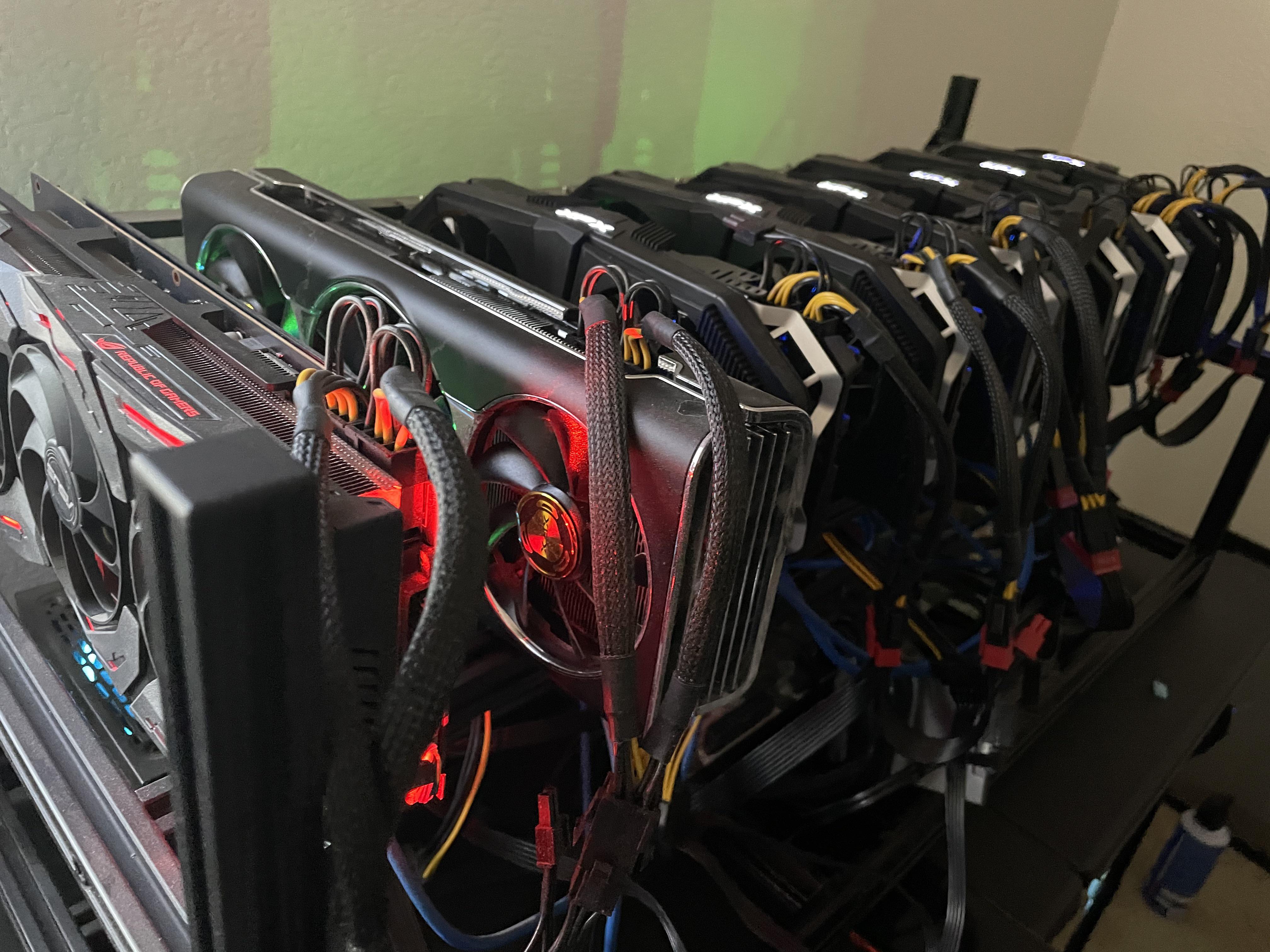 First rigs corpse. Other parts are stuck in shipping. MiningRig