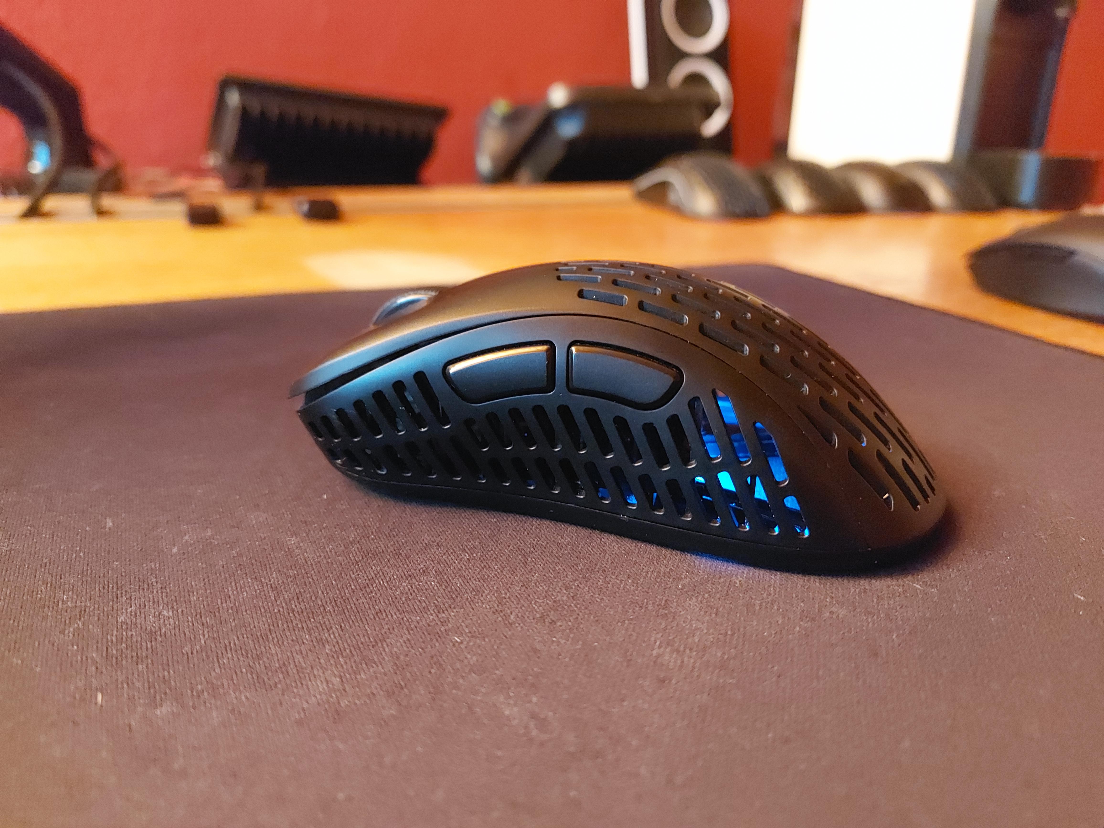 pulsar xlite v1 looking for mod to close the whole, any ideas? : r