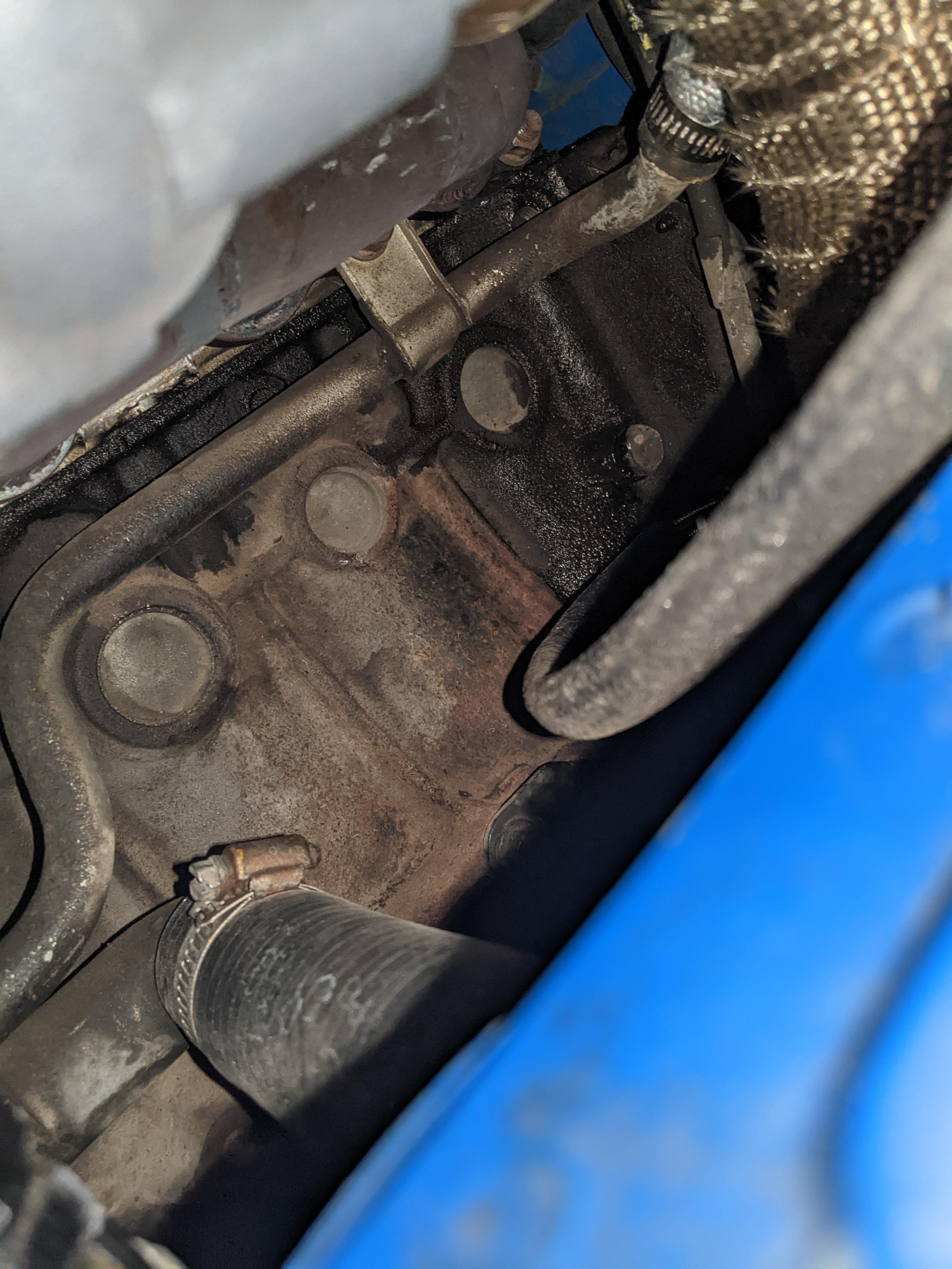 Oil leak head gasket? r/Miata
