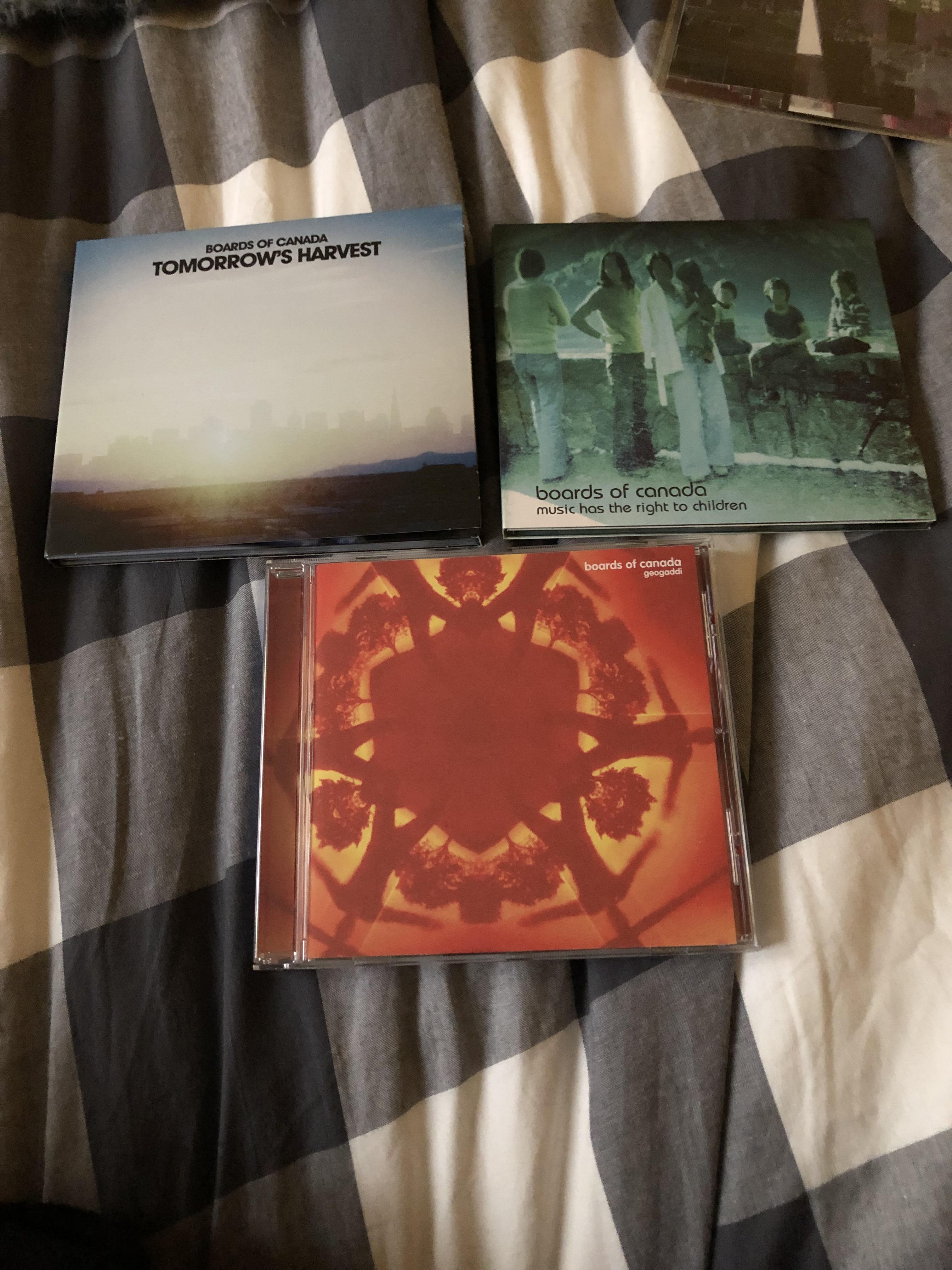 Campfire Headphase is arriving on January 5th ) r/boardsofcanada