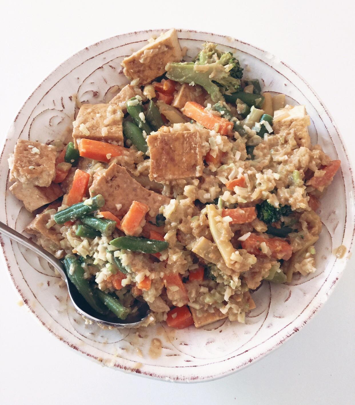 Satay tofu stir fry with cauliflower rice. 685cals. 40g protein. r