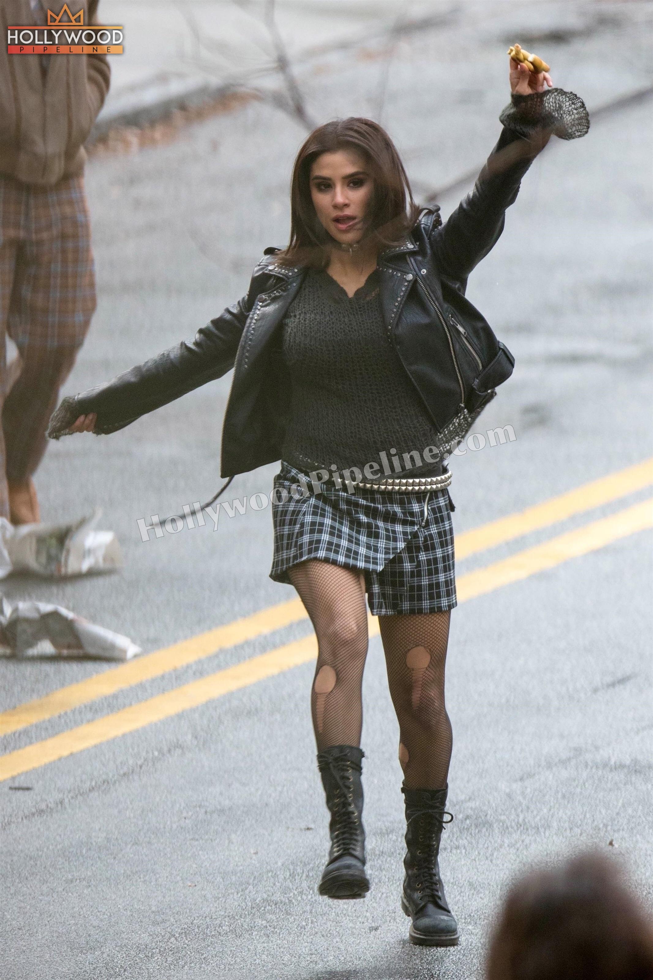 New set photo of Crazy Jane in ‘Doom Patrol’