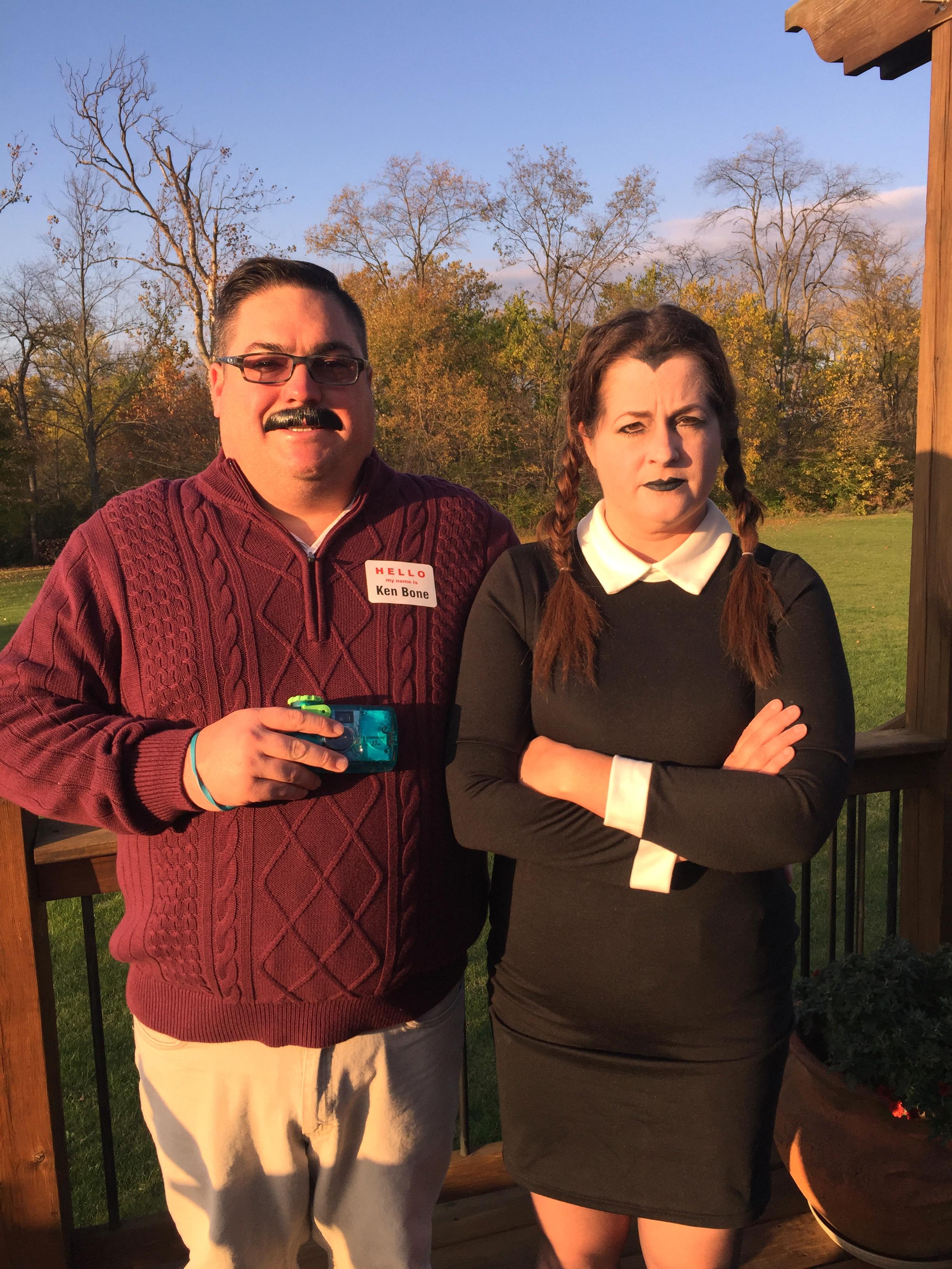 We are a good pair. Love and Hate Halloween_Costumes