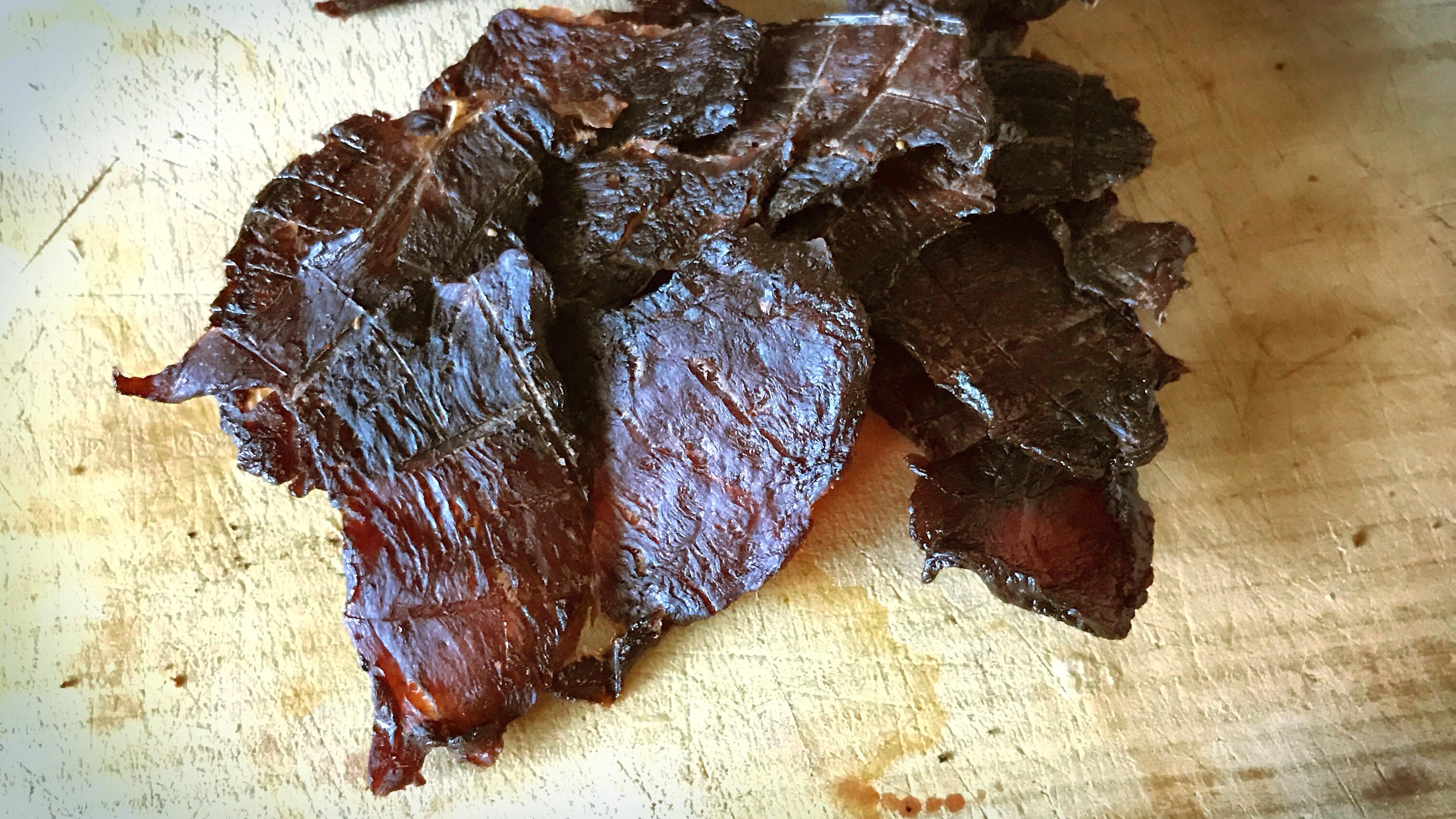 [Homemade] Maple Chili Venison Jerky that I hunted, butchered and prepared myself! r/food