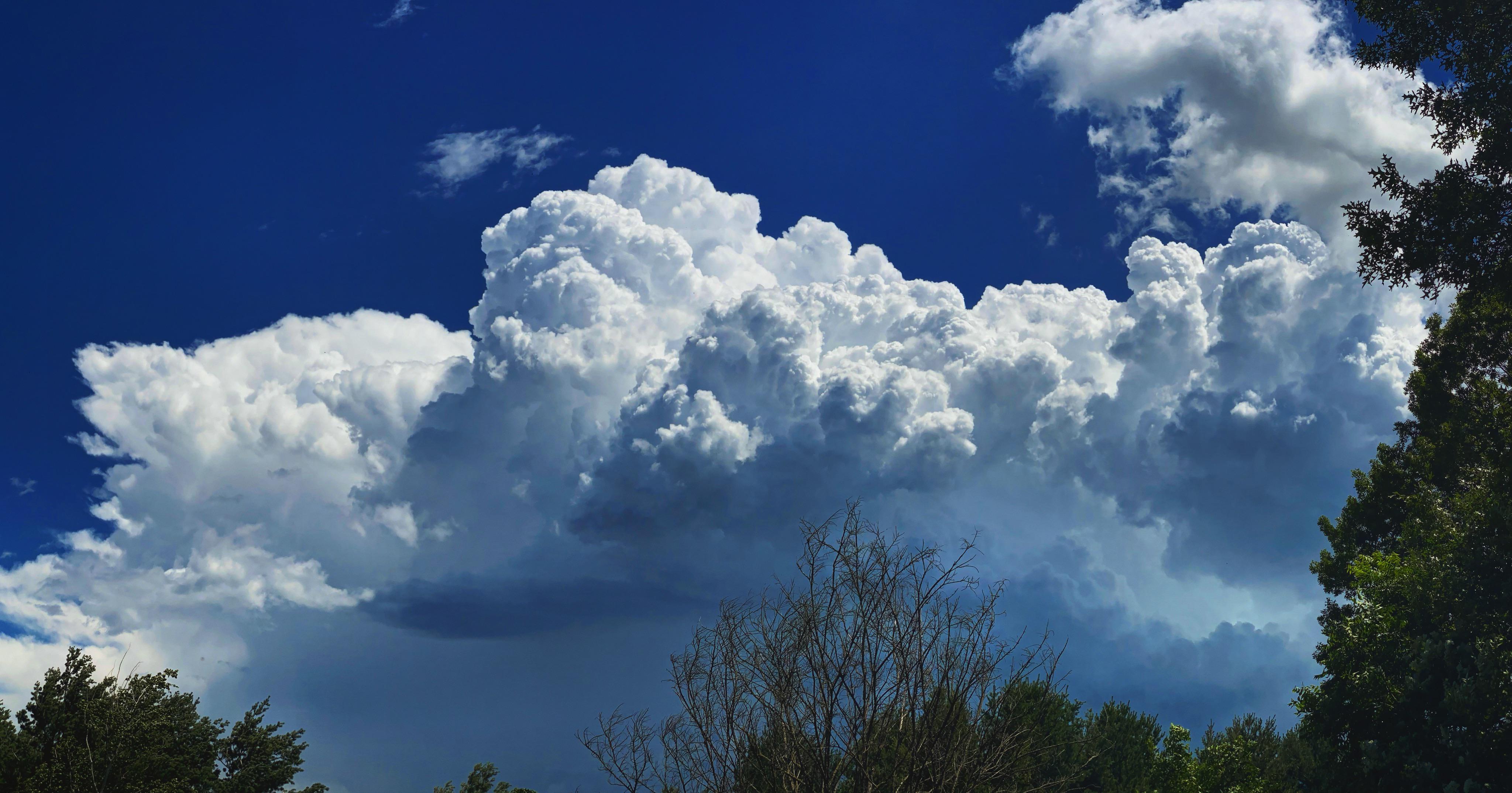 Elk mound, WI r/CLOUDS