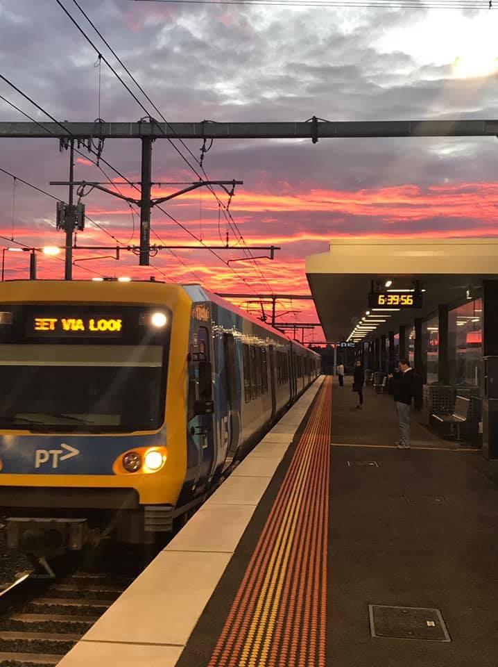 Heatherdale Station at 640am. r/melbourne