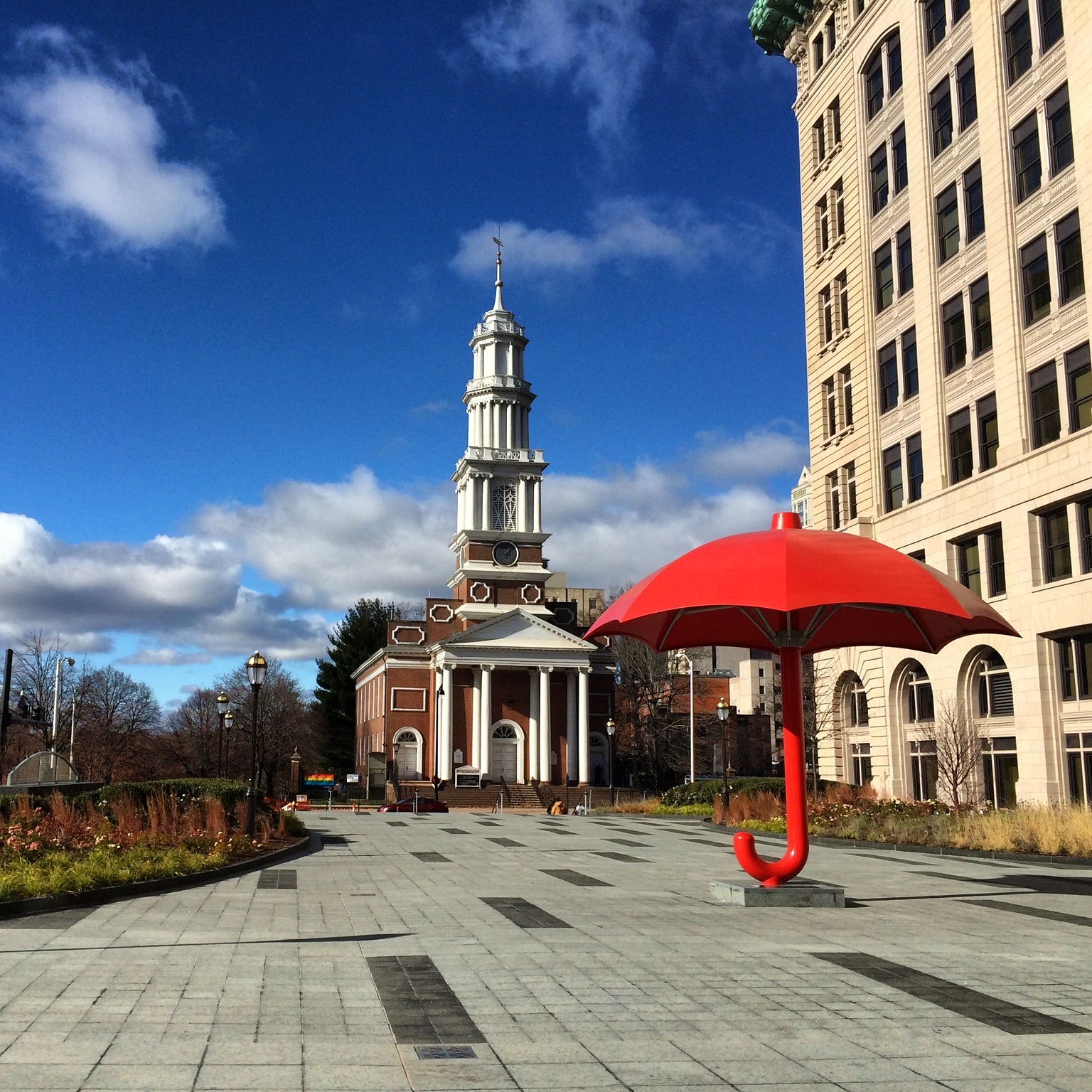 Tower Square, Hartford r/Connecticut