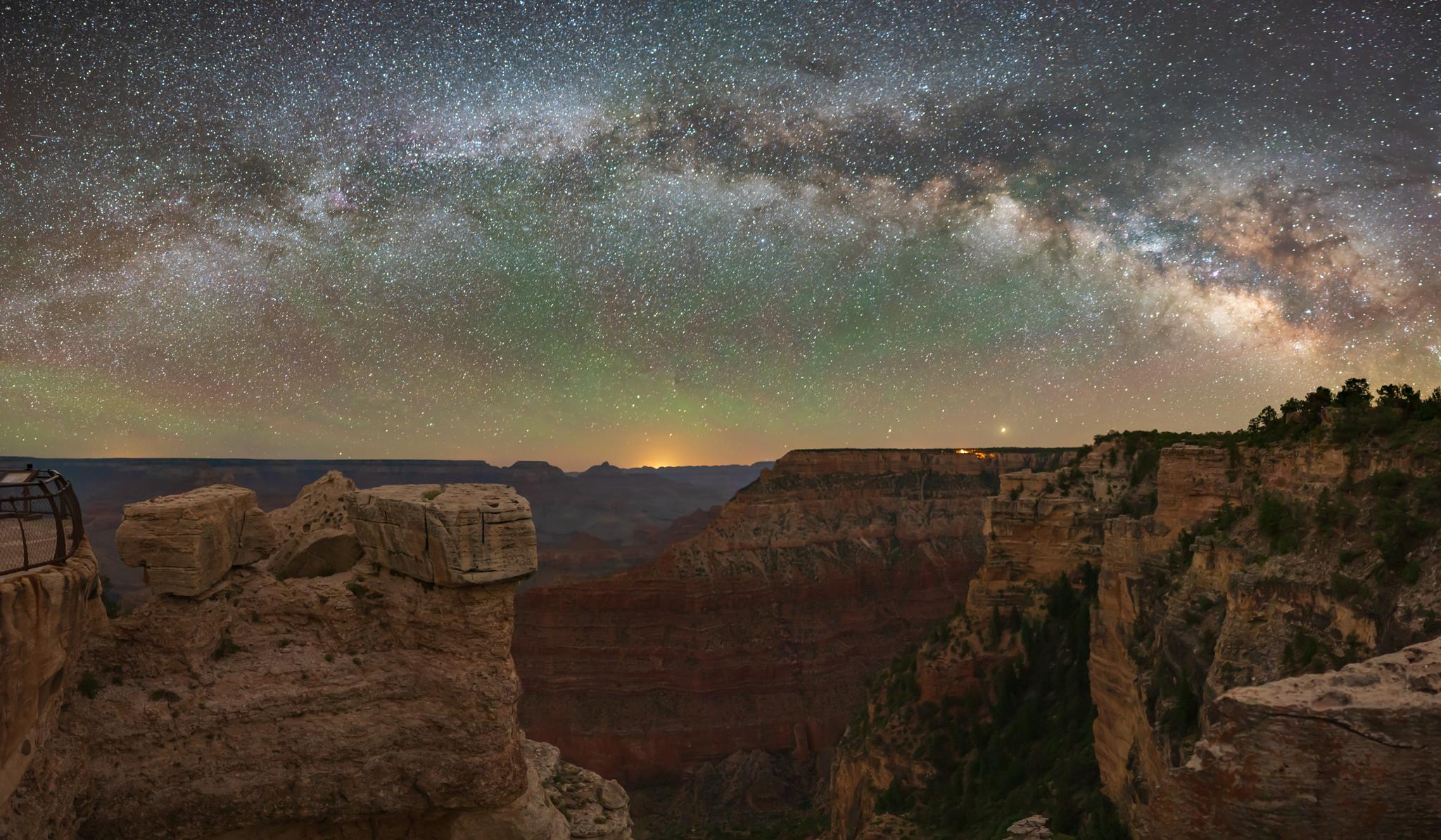 Milky Way panoramic image photographed from the south rim of the Grand