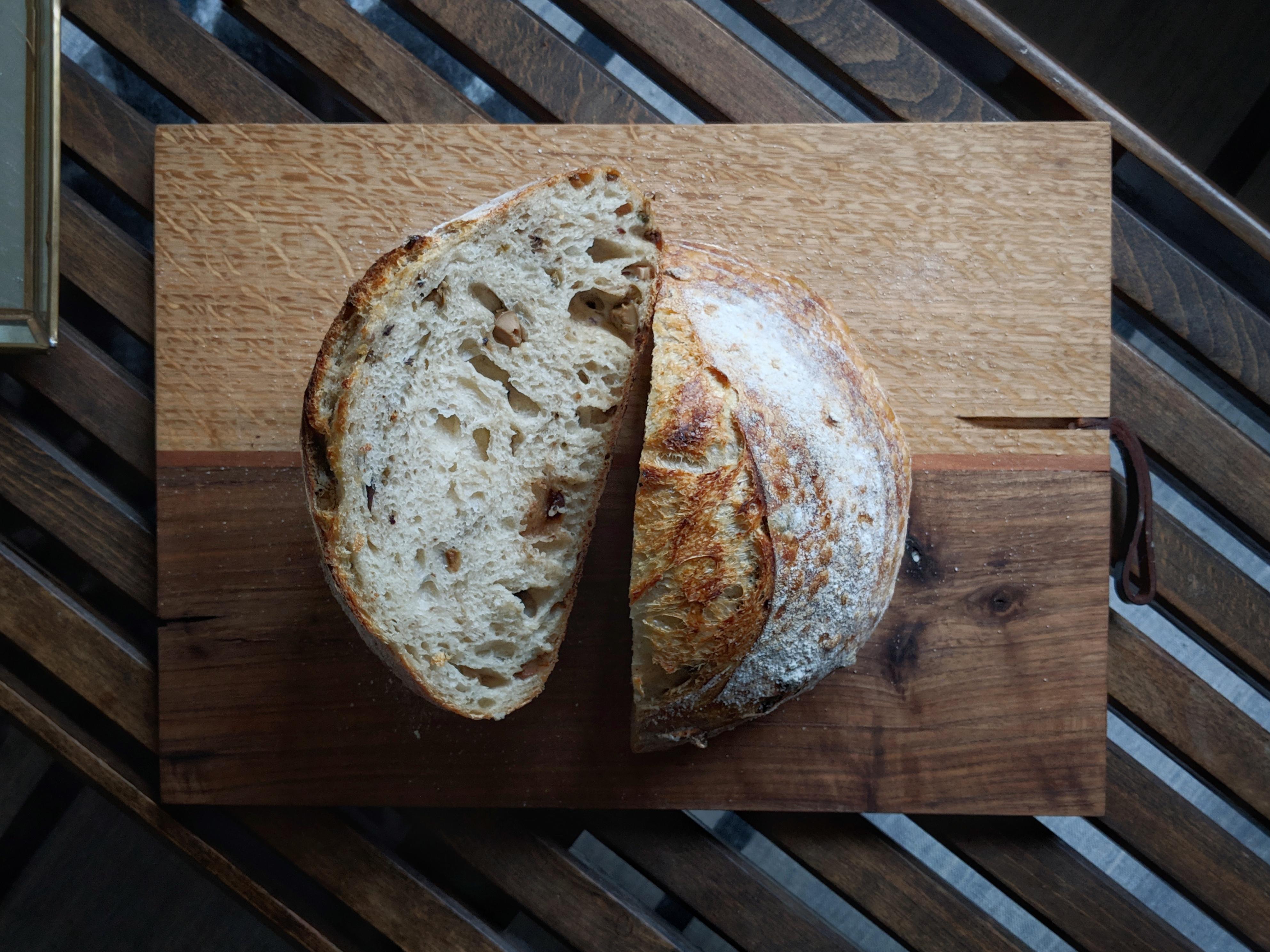 Today's bake. Olive loaf with 70 hydration. r/Sourdough