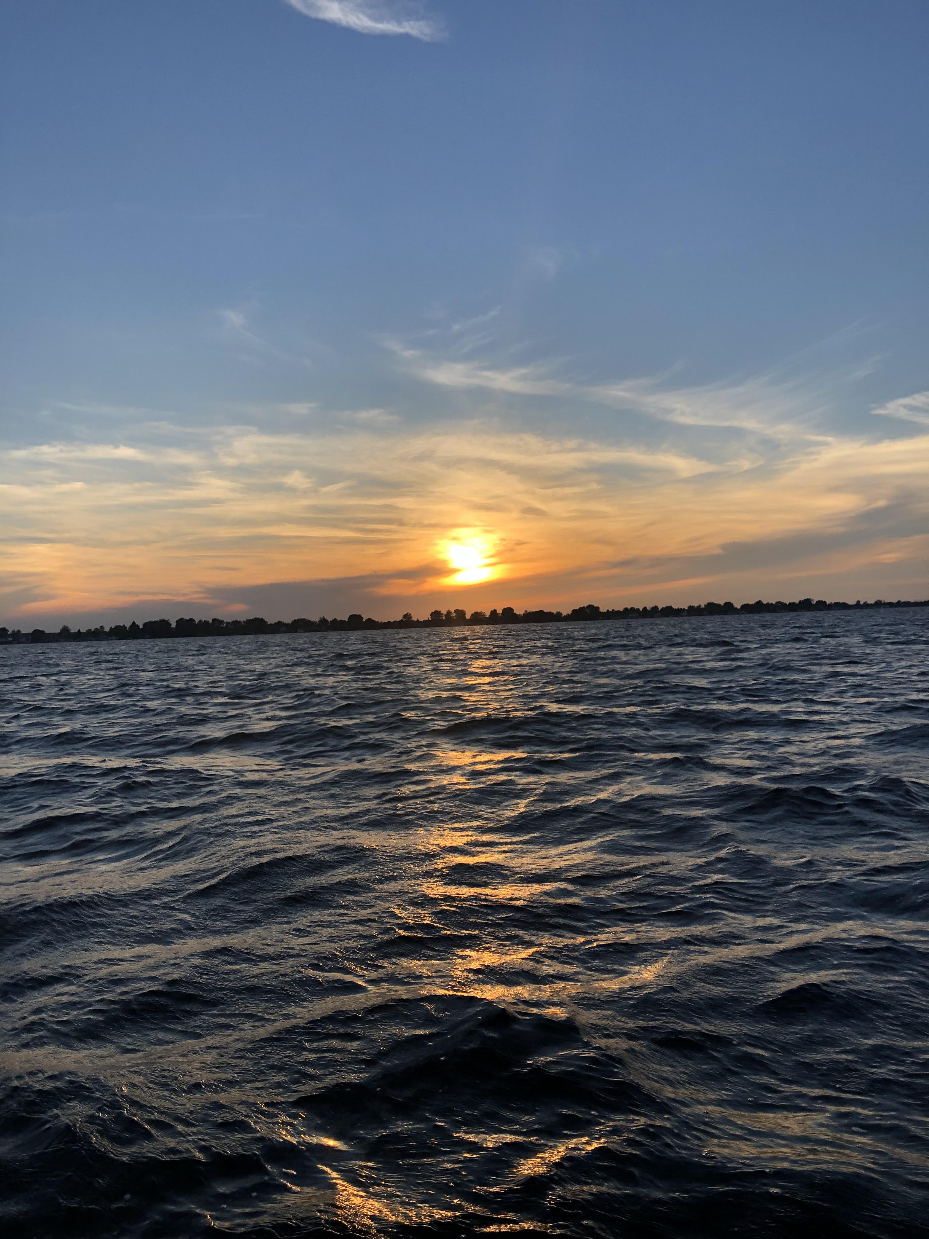 Houghton Lake Mi, largest in land lake in Michigan 20,044 acres! (In