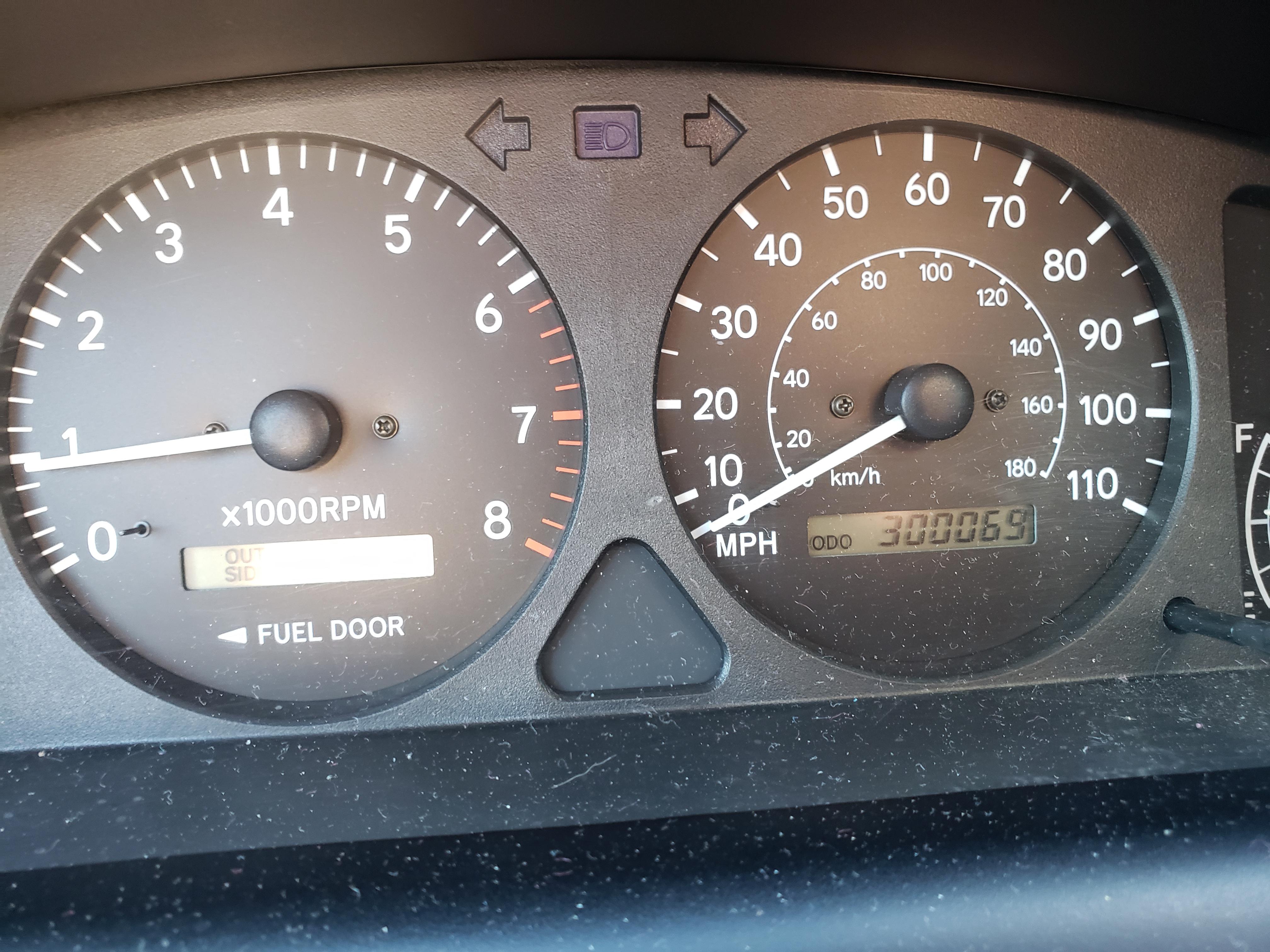 Over 300000 miles Toyota corolla 2001 : r/COROLLA