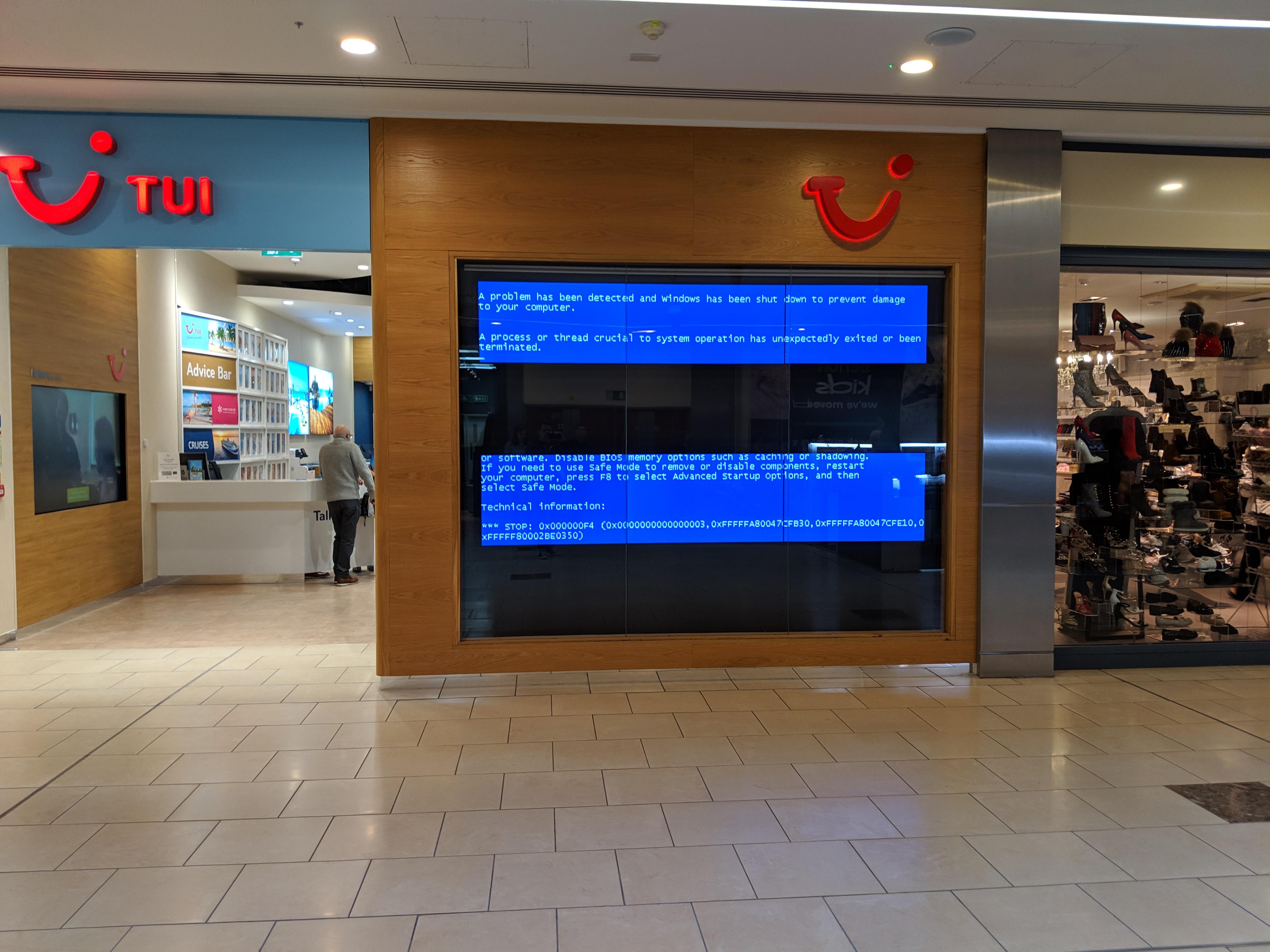 Interesting holiday destinations at Tui Lakeside Shopping Centre