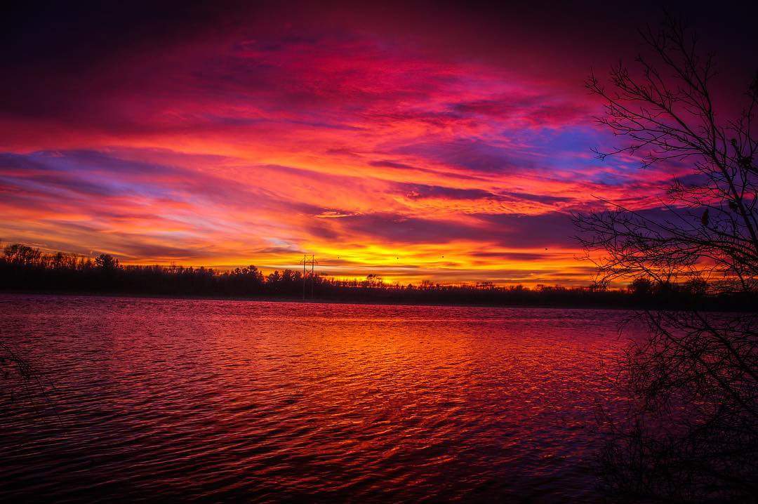Sunset over Madison, Wisconsin r/pics