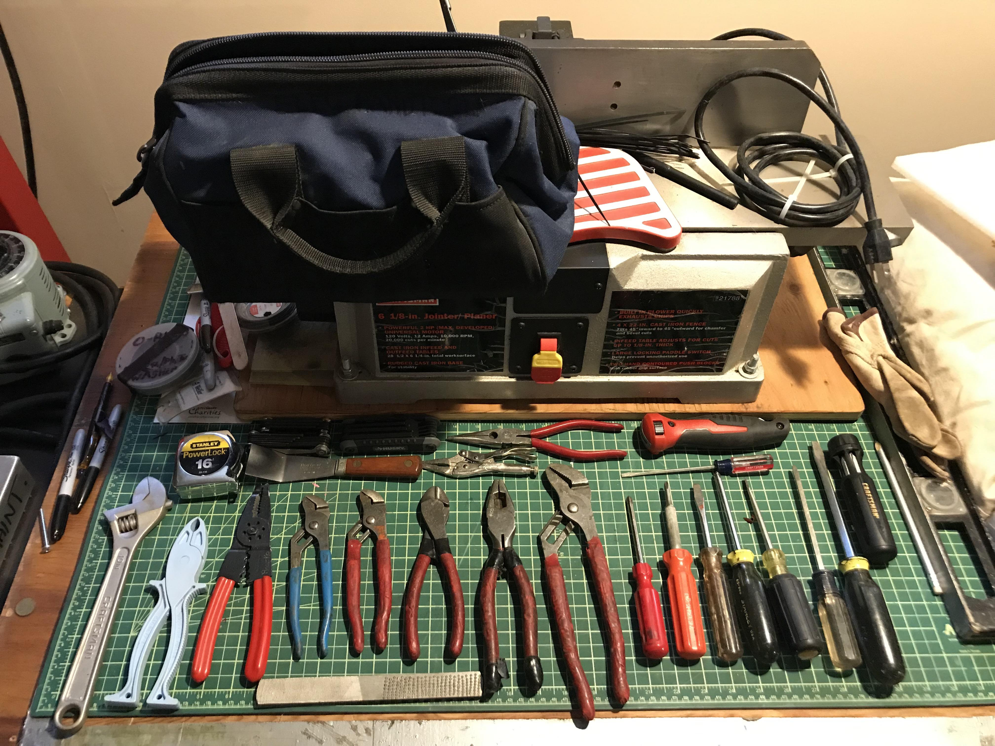 Trying to set up an apprentice tool bag. What should I add/remove? r