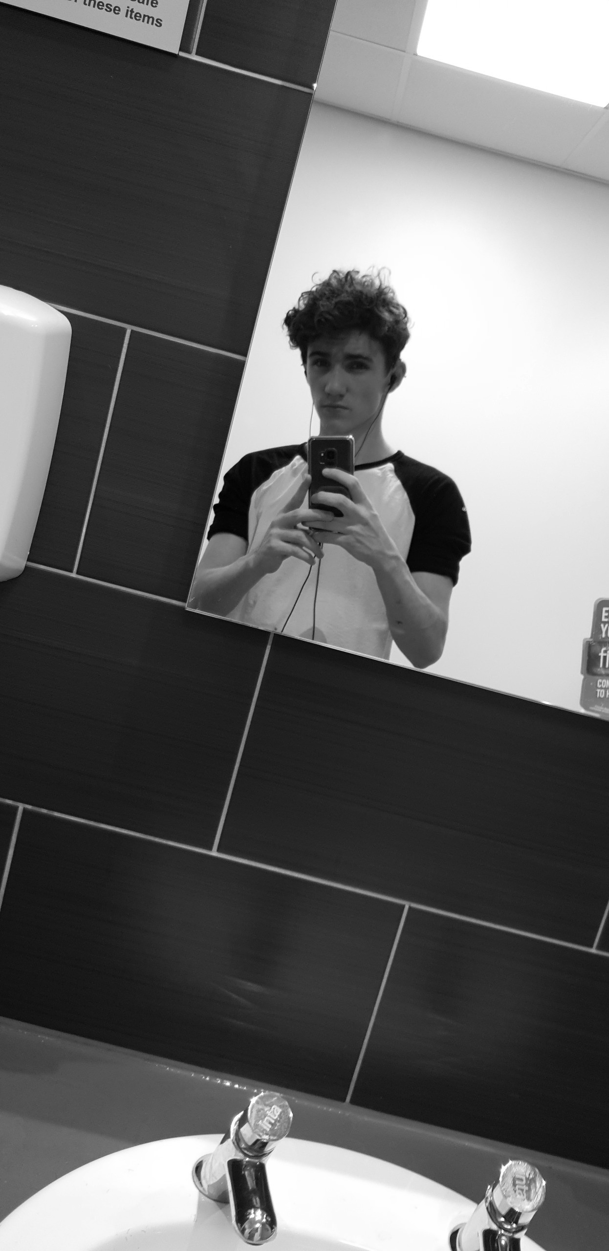 317 best Mirror Selfies images on Pholder Selfies, Incelselfies and