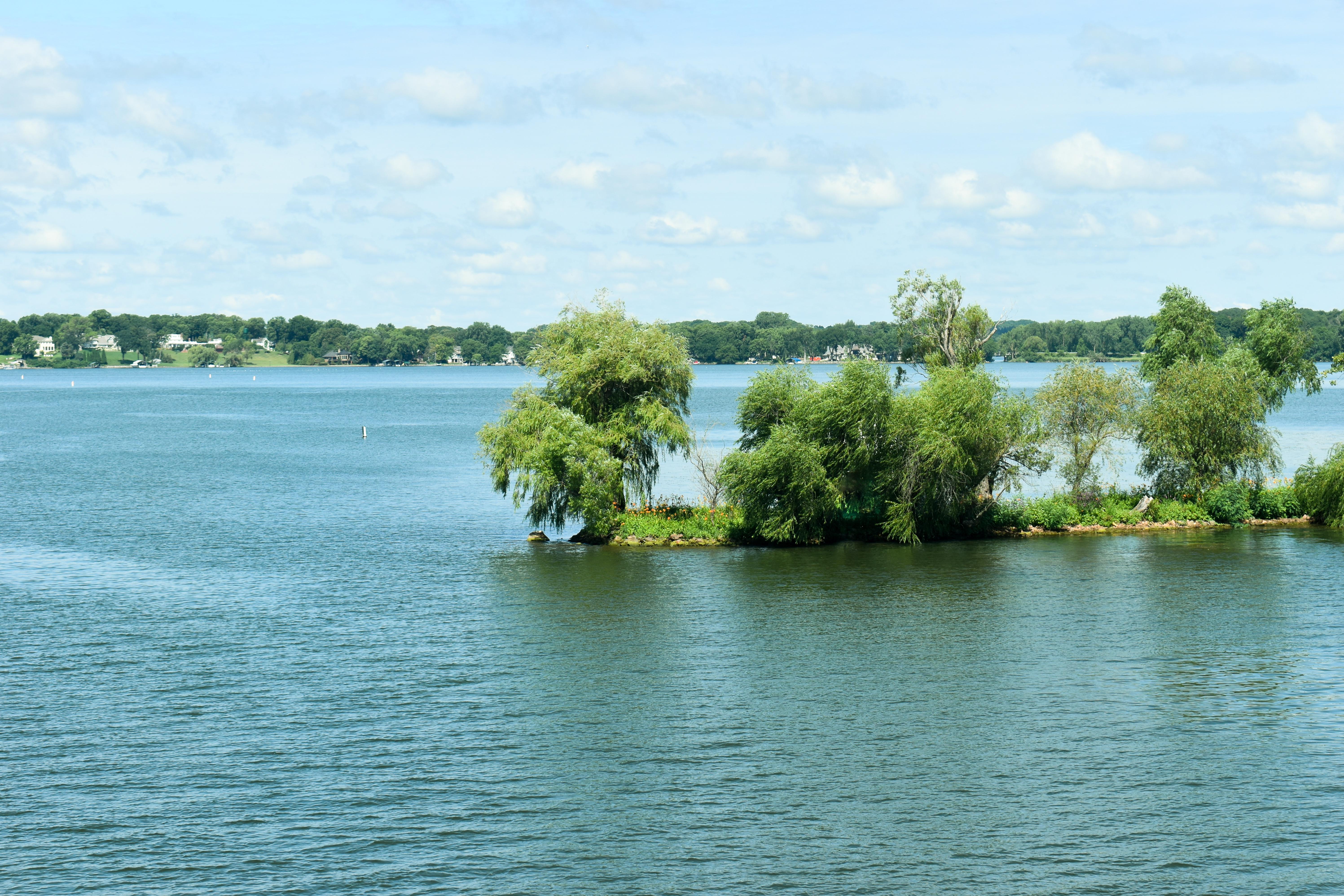 Mound MN, view off the bike trail. r/minnesota