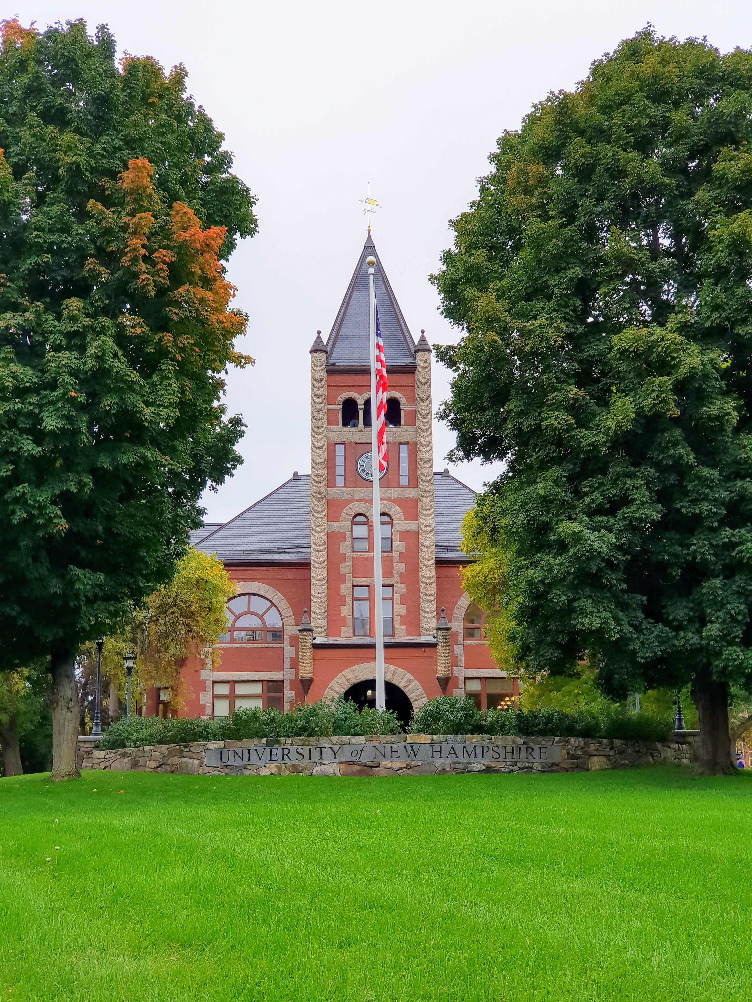 Thompson Hall UNH r/newhampshire