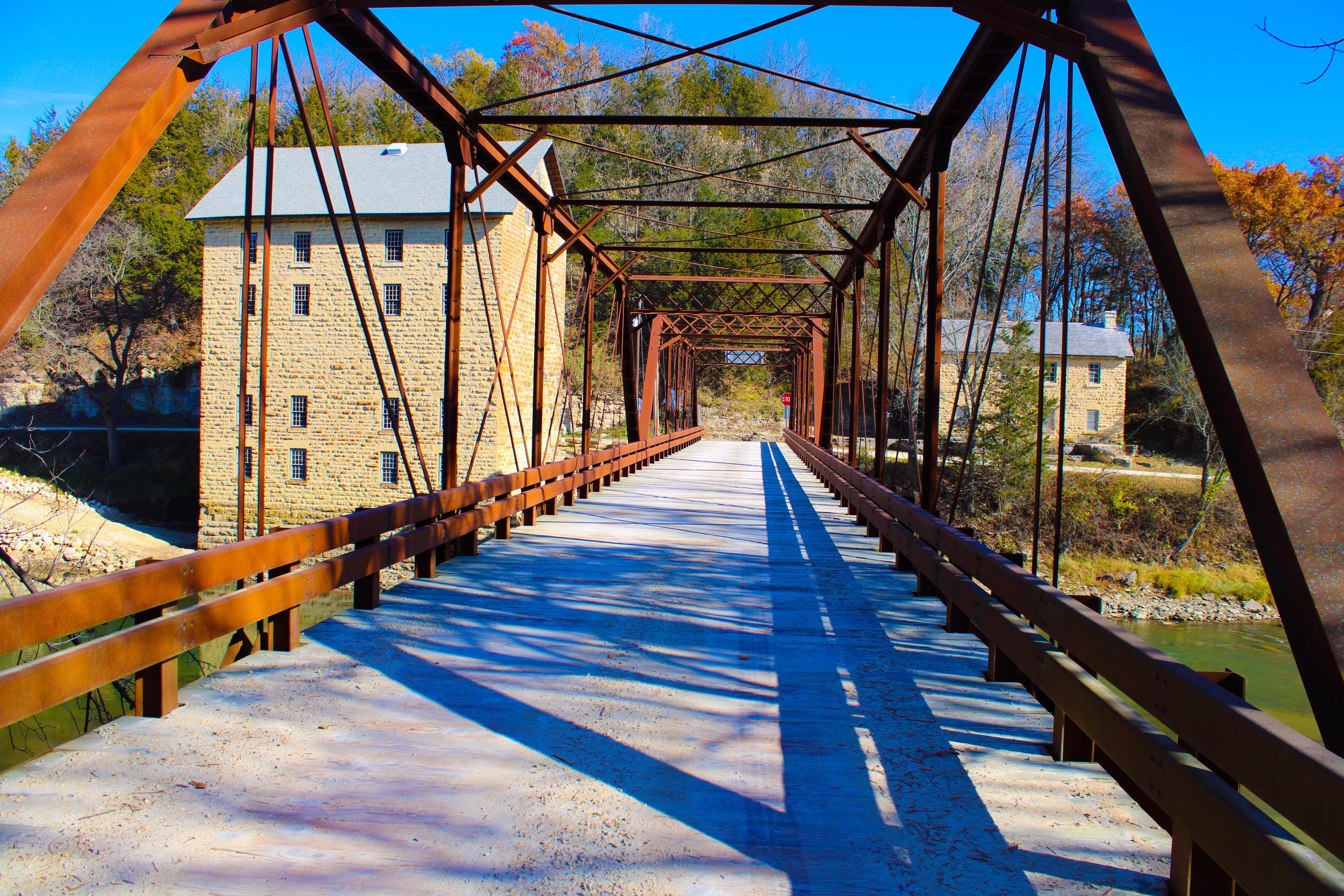Motor Mill, Elkader Iowa r/bridgeporn