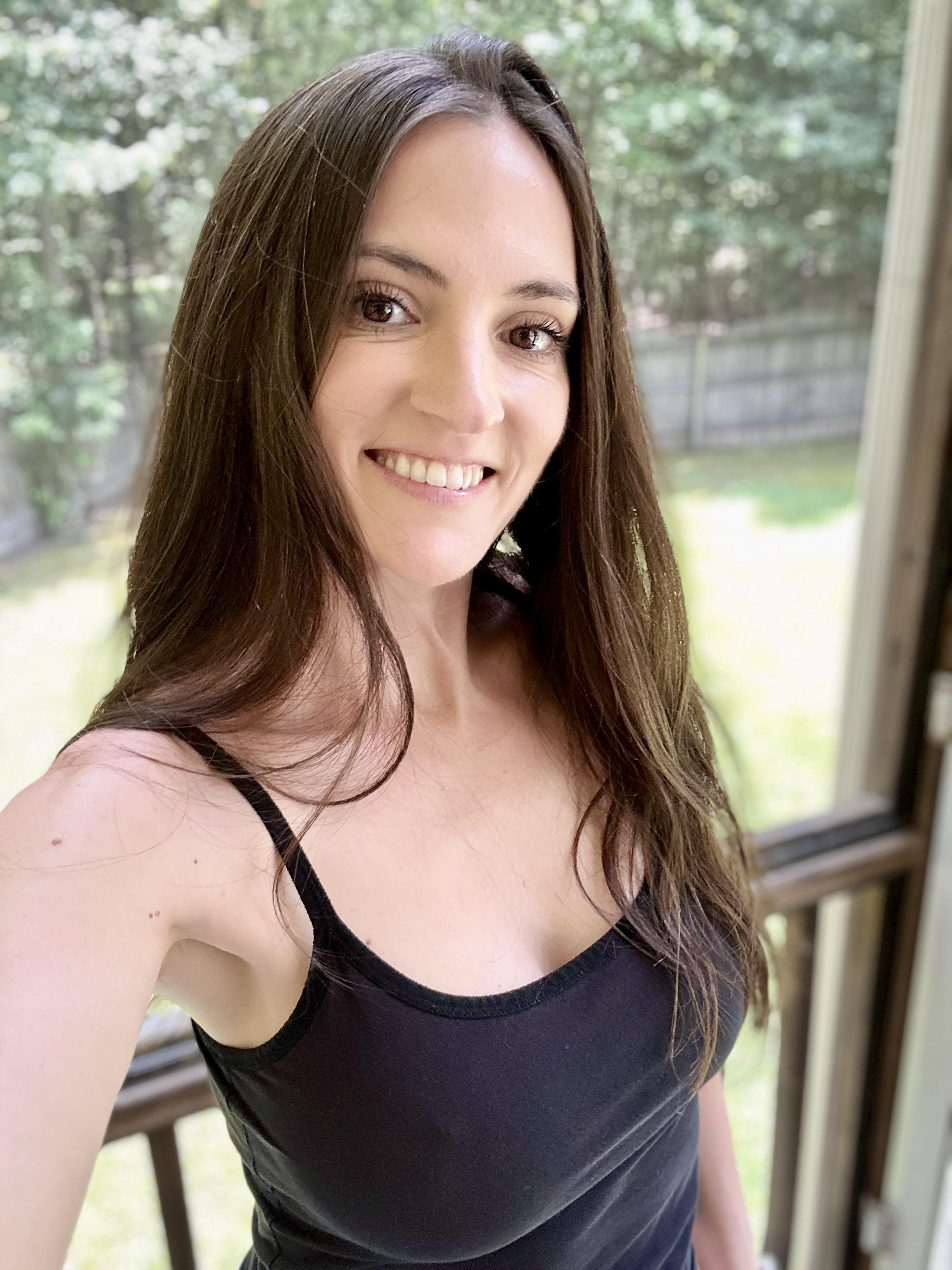 The face of a mom that enjoys the heat. (F40) - Sexy