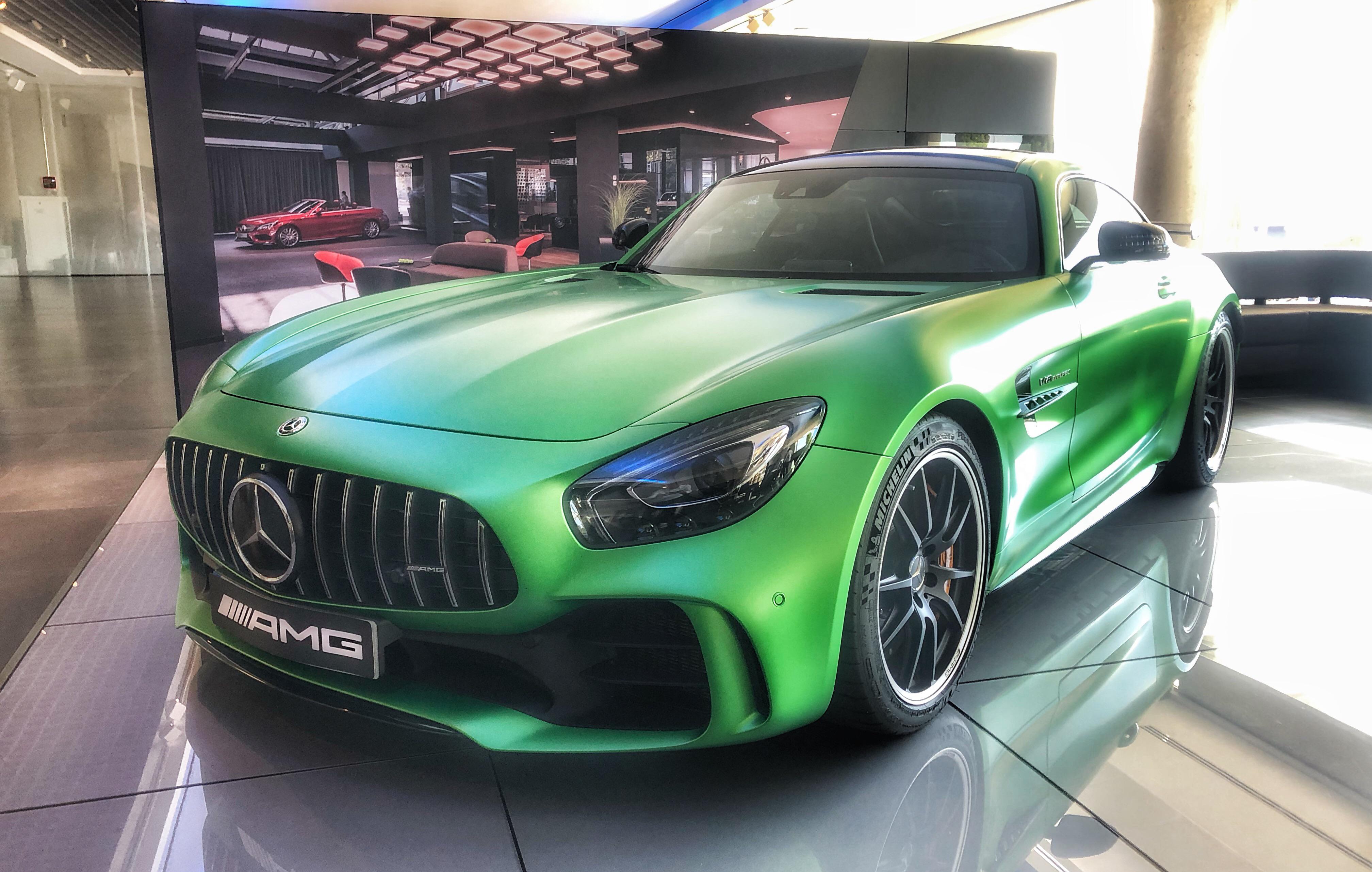 Nice car, nice color mercedes_benz