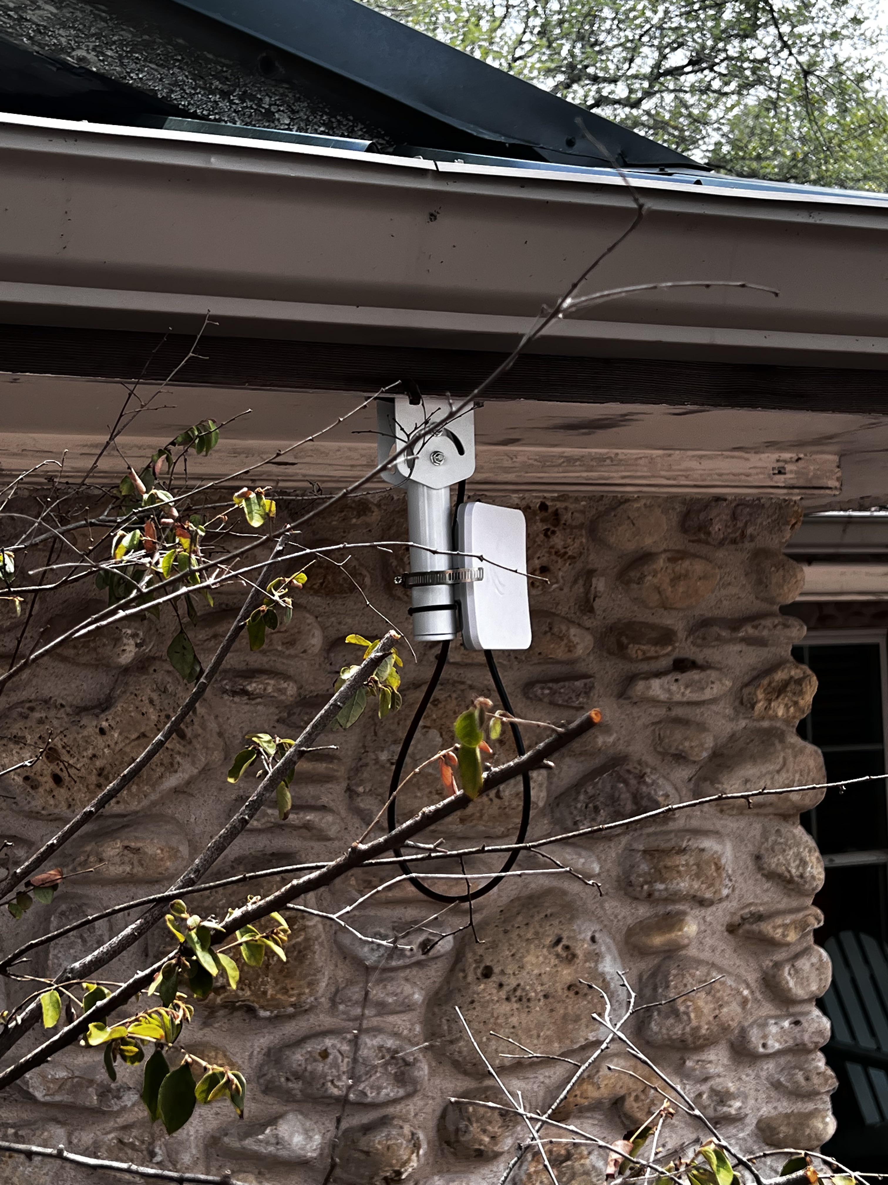 100 FlexiMount XL for short range client PtPs our clients love them r/wisp