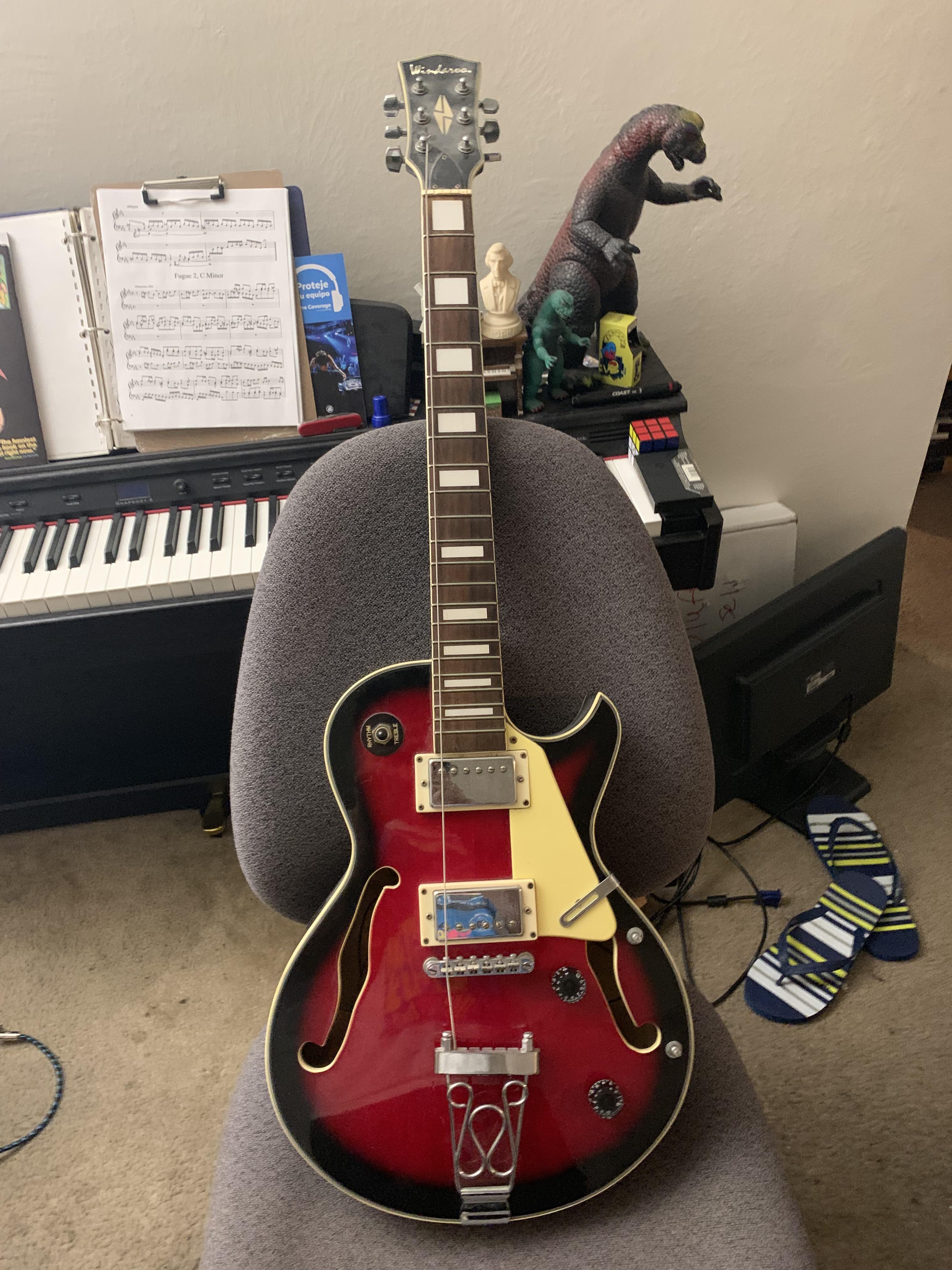Guitarists of reddit, can some help me identify this guitar? It’s a