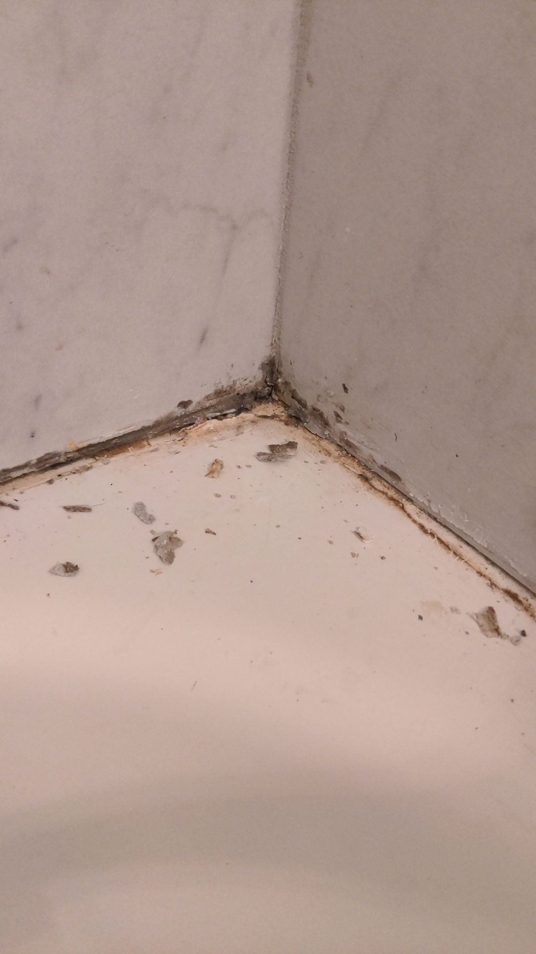 I am needing to replace this caulk around the tub. I have never done