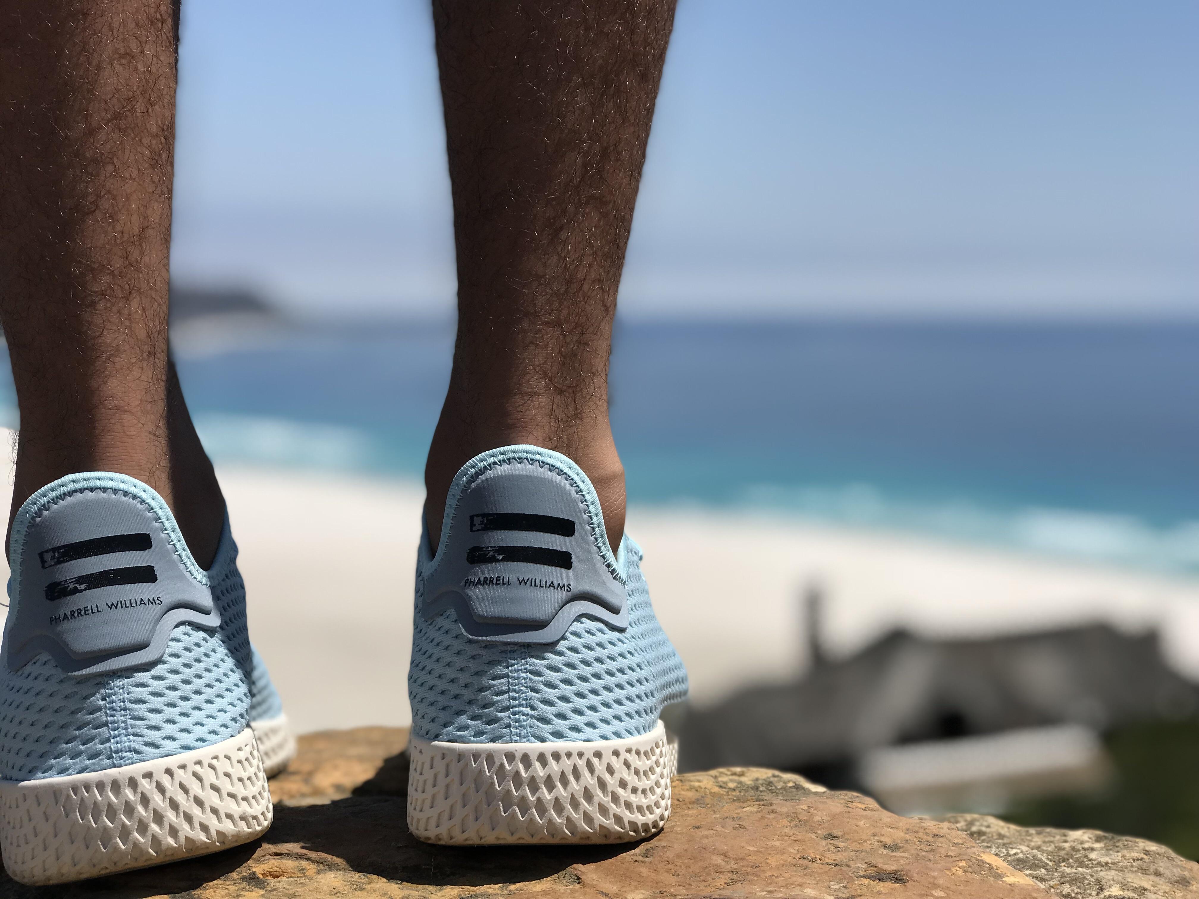 "Yo listen up here's a story About a little guy that lives in a blue