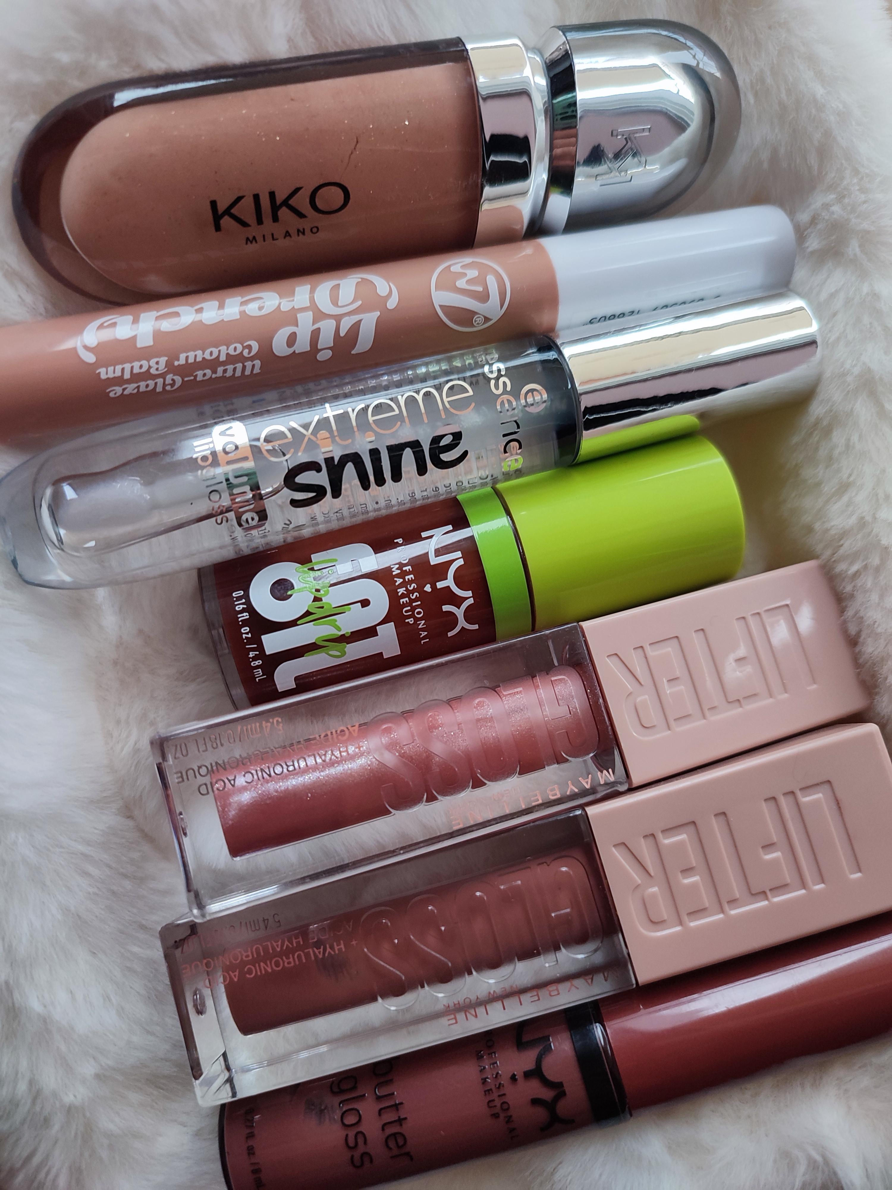 Drugstore lip glosses are elite 🫶🏻 r/drugstoreMUA