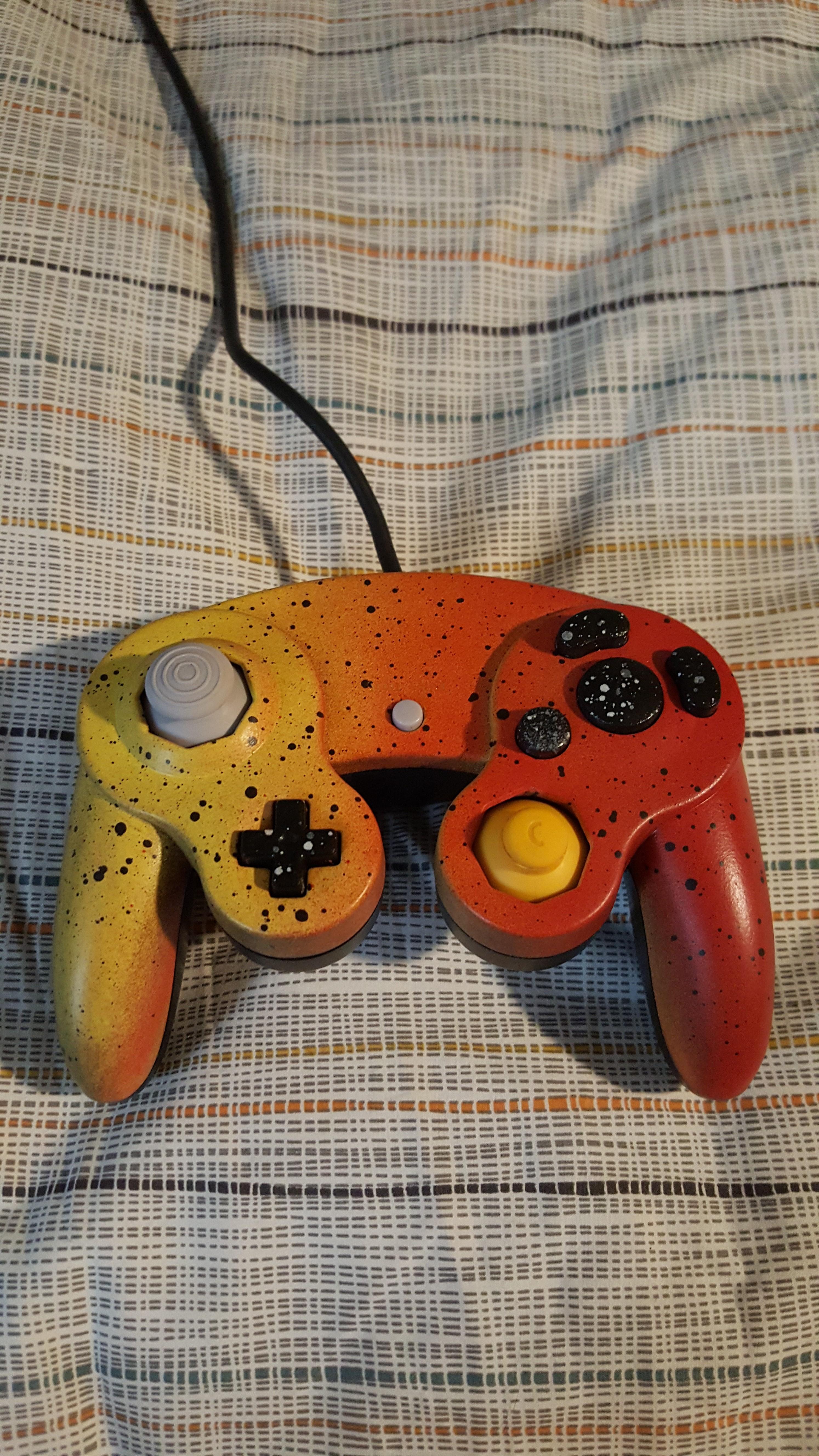 First time painting a controller, turned out pretty good r/gaming